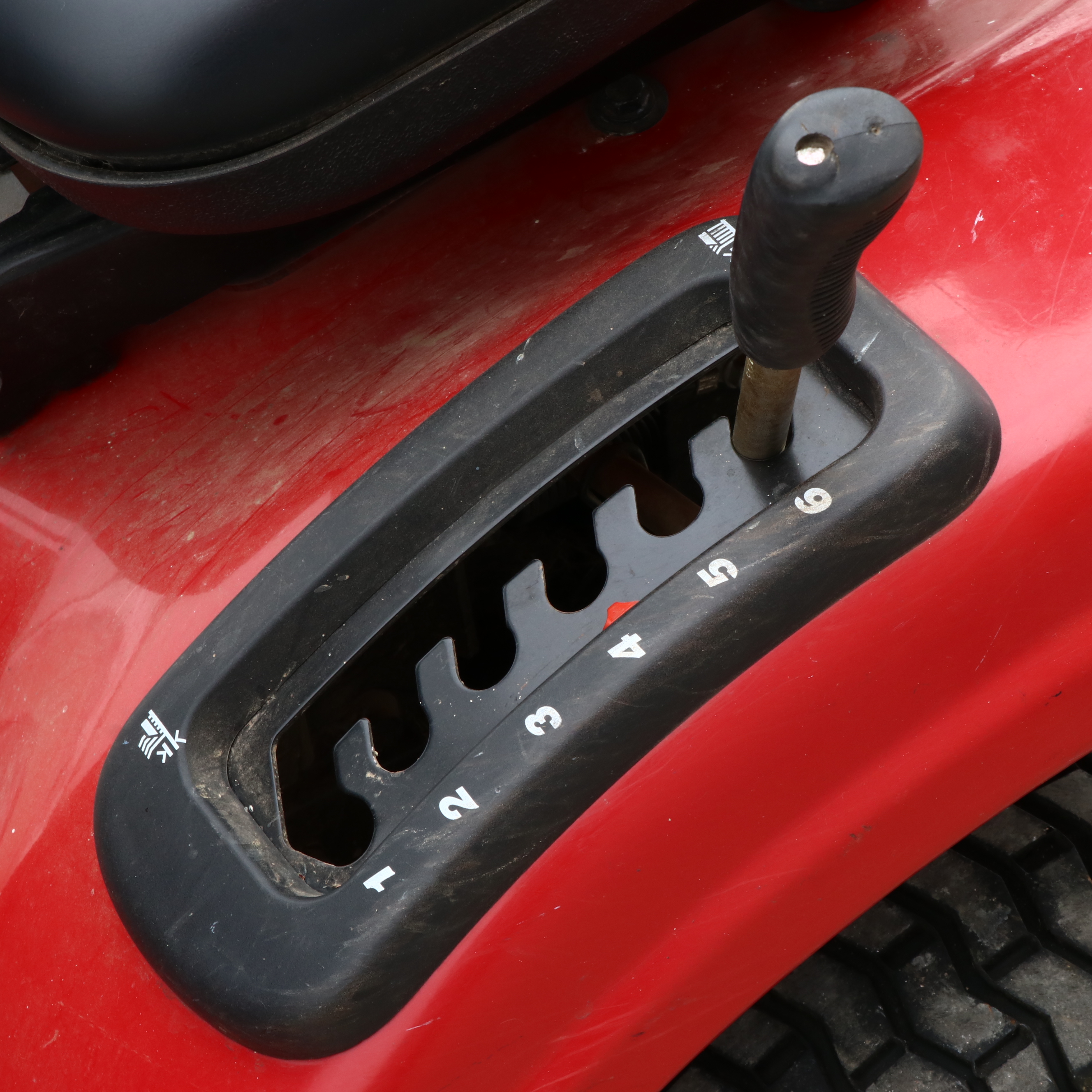 Craftsman T2300 Gas-Powered Riding Mower