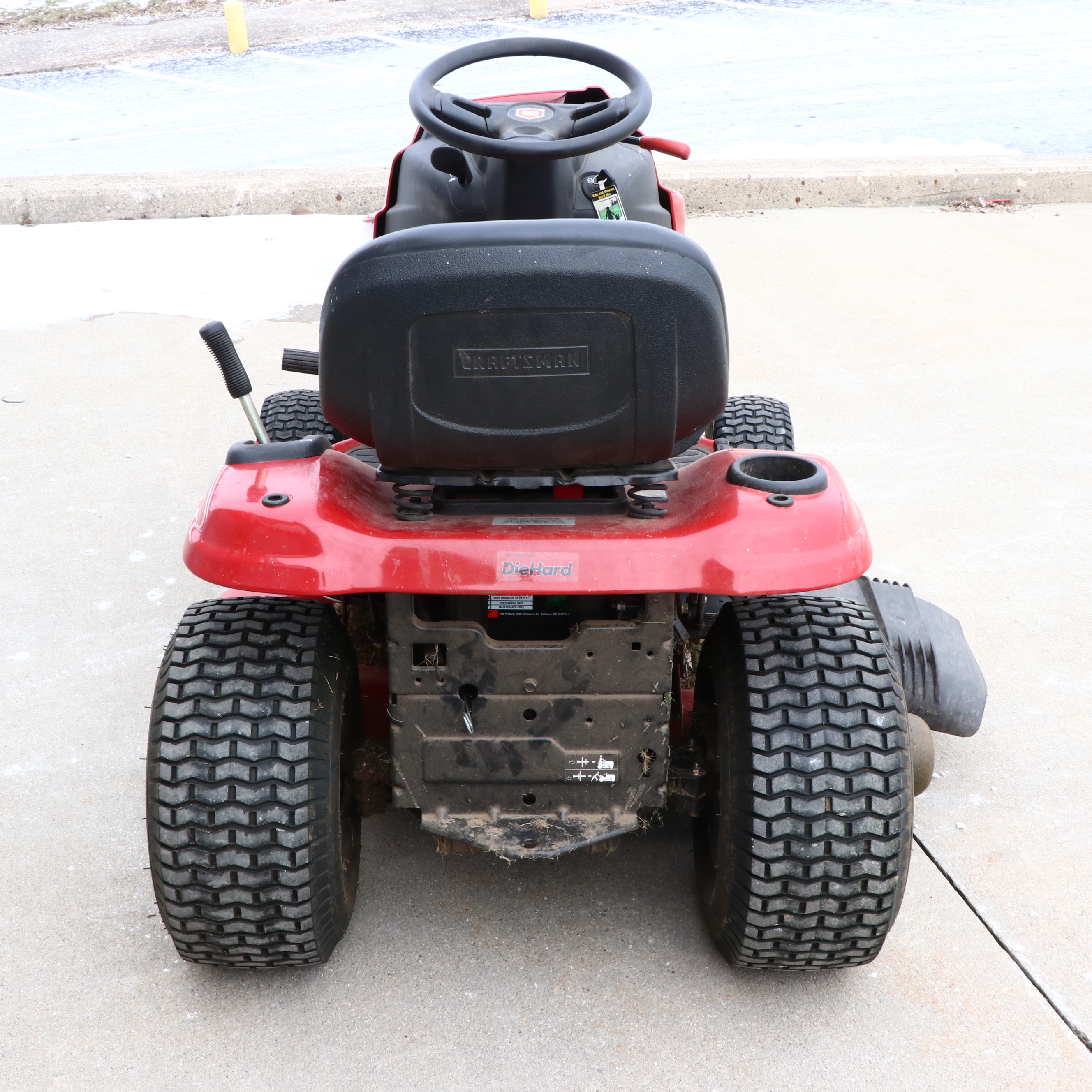 Craftsman T2300 Gas-Powered Riding Mower