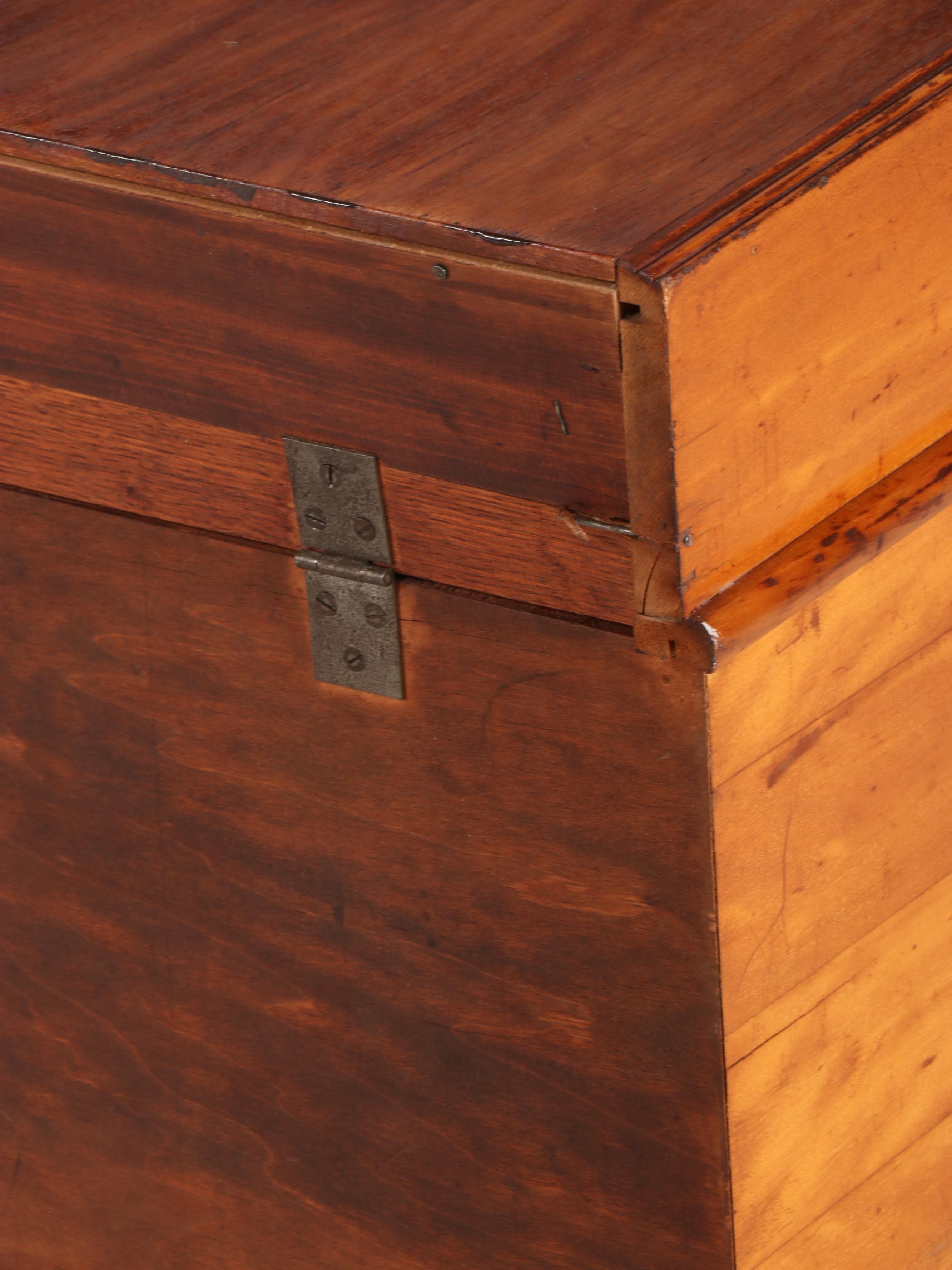 Franklin Shockey Co. Art Deco Style "The Franklin Hope Chest" Cedar-Lined Chest