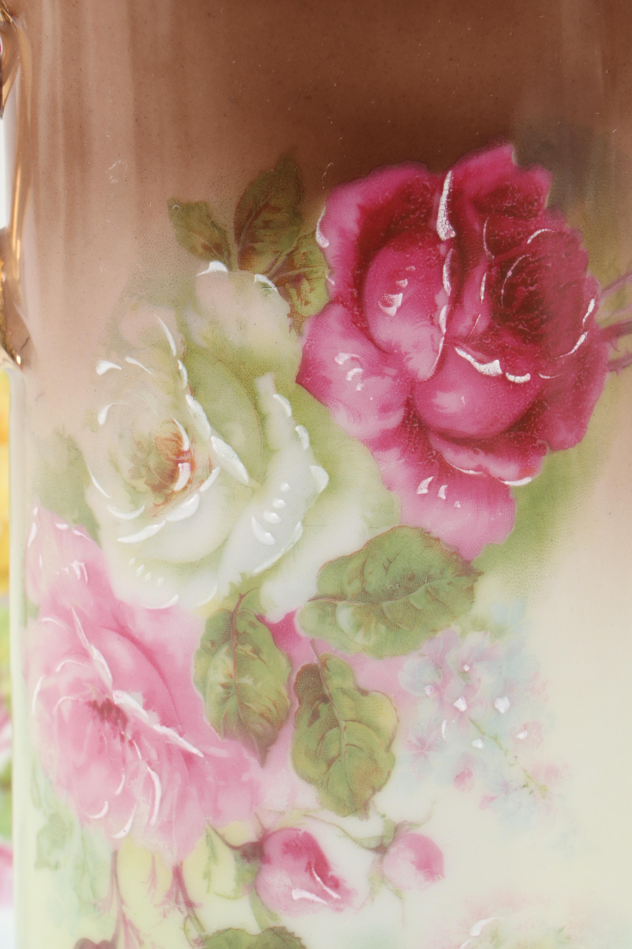 Lefton Porcelain Musical Teapot and Shell Ashtray with More Porcelain Décor