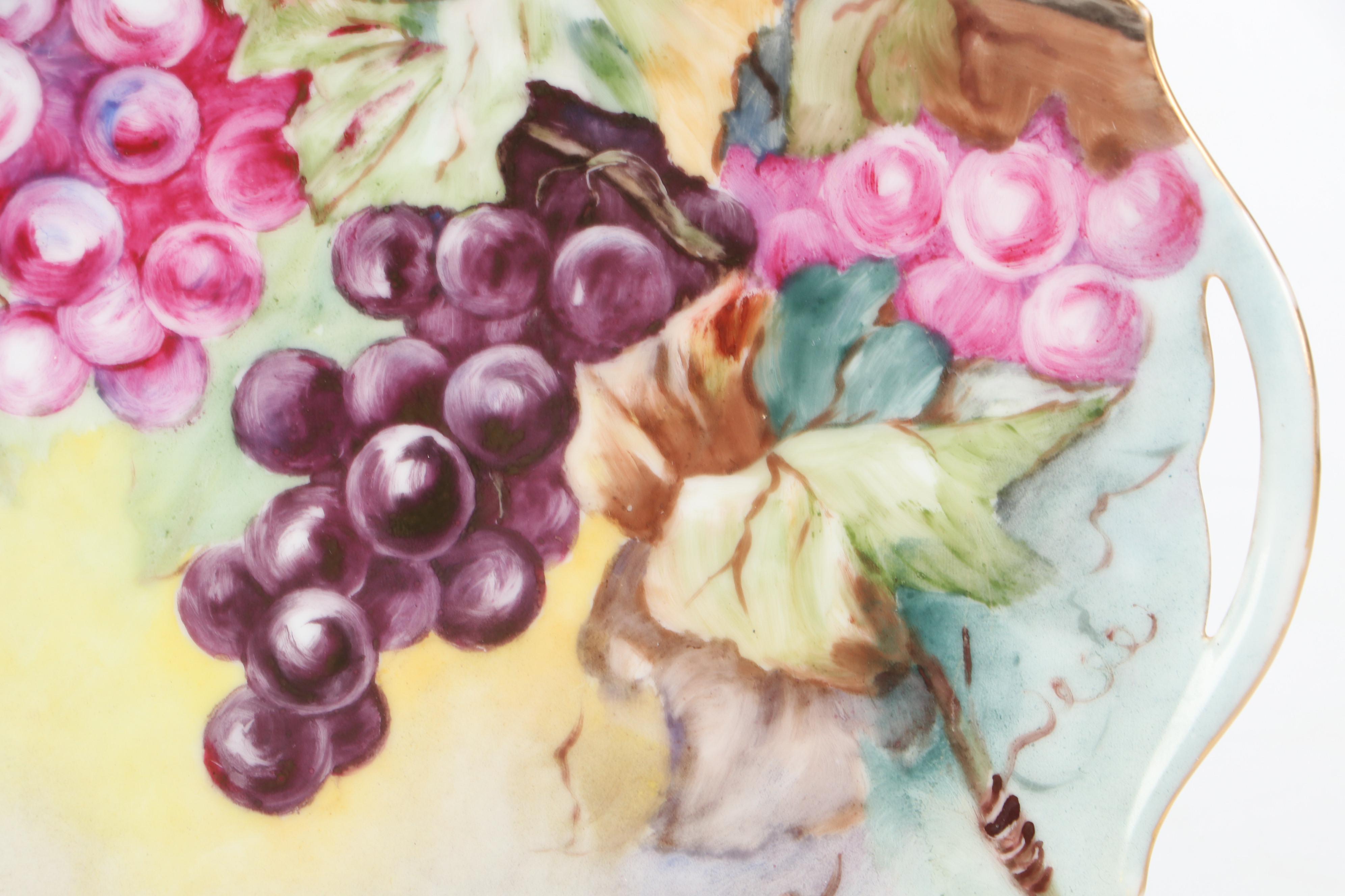 Lefton Porcelain Musical Teapot and Shell Ashtray with More Porcelain Décor