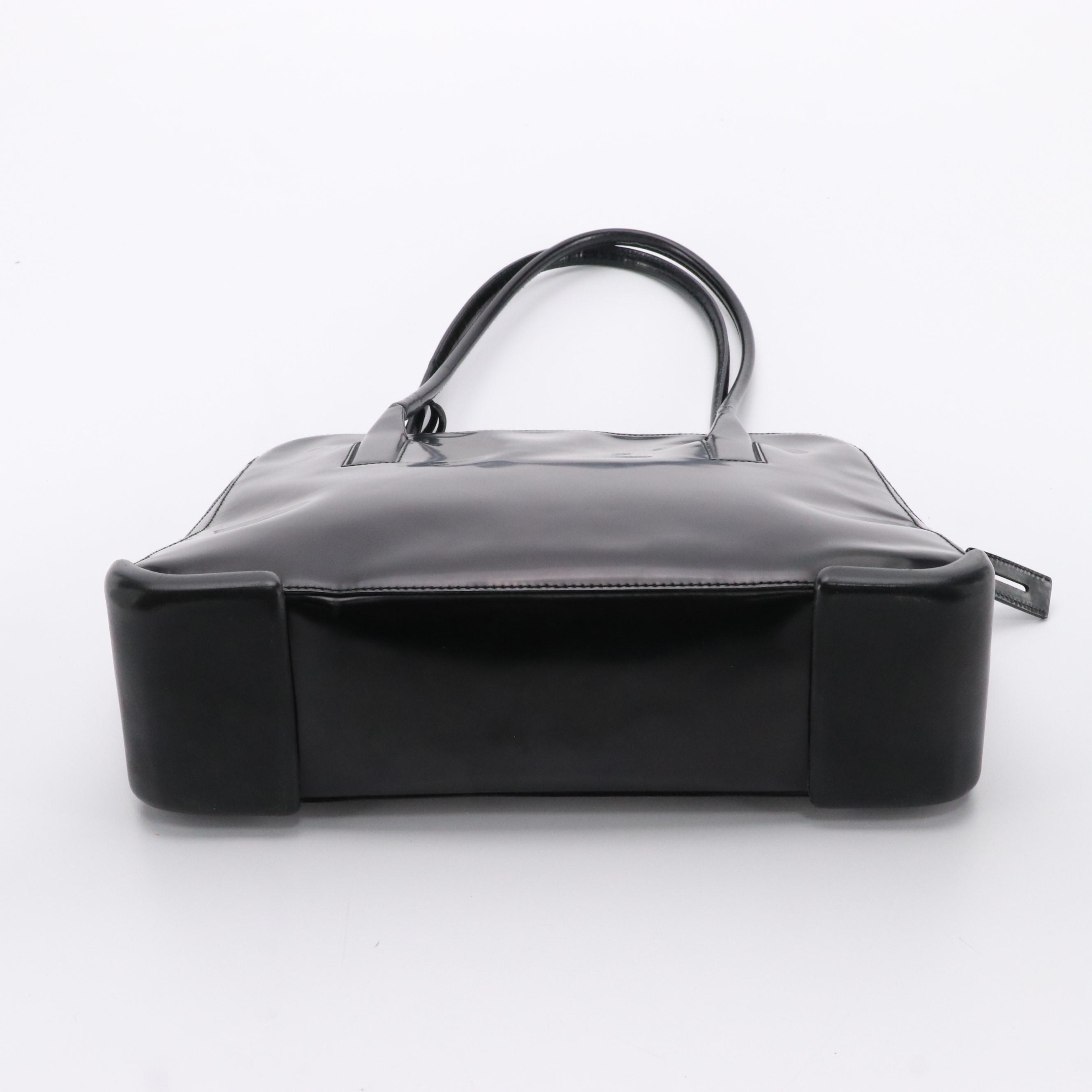 Prada Framed Shoulder Bag in Black Patent Leather