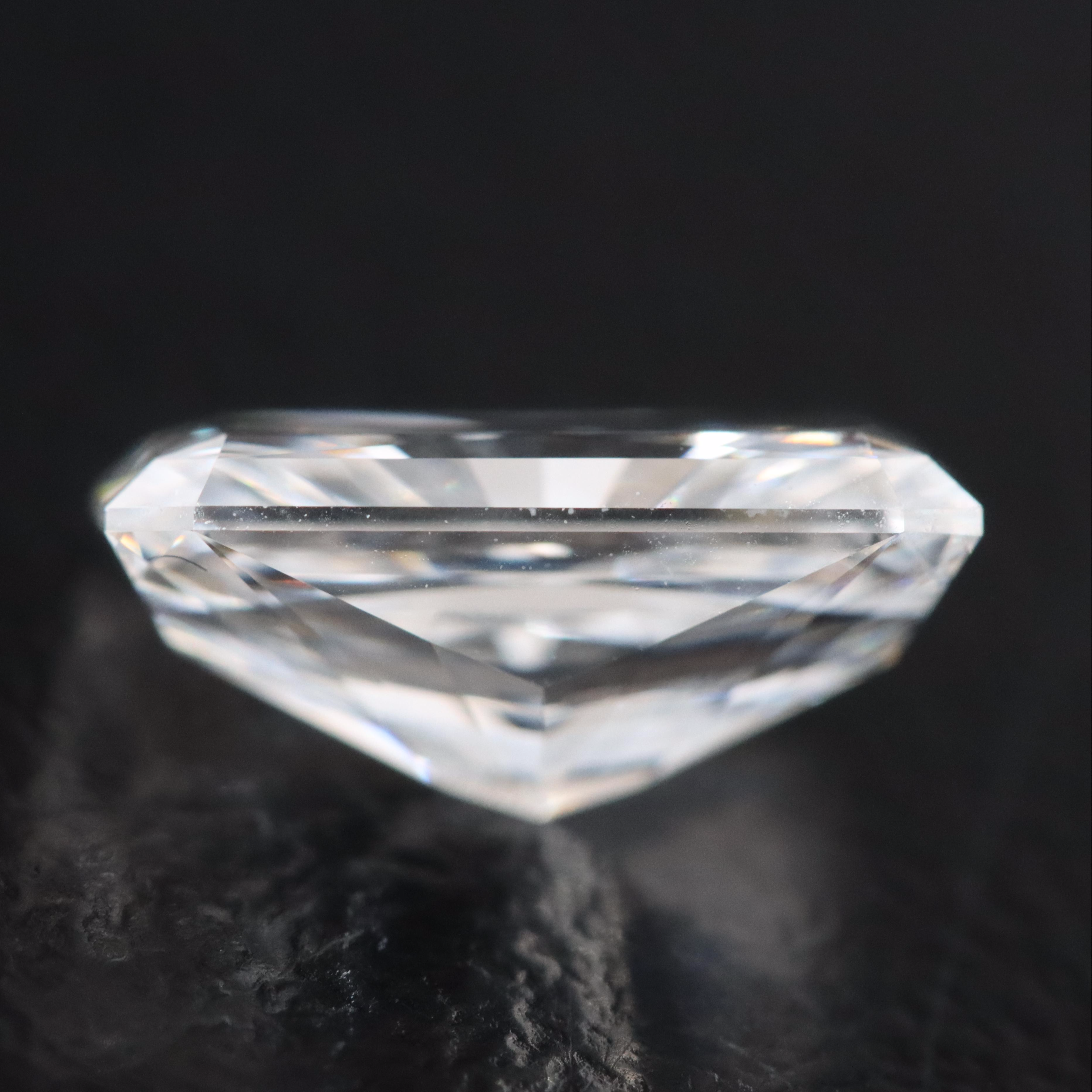 Loose 3.02 CT Lab Grown Diamond with IGI Report