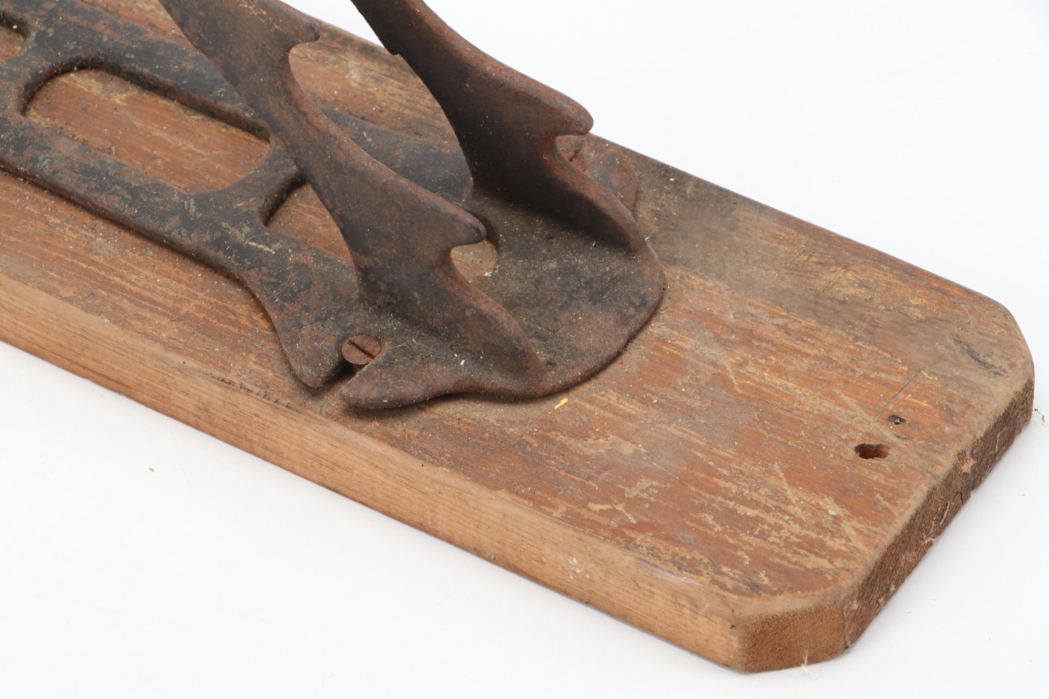 The Sweaterblock Co. William's Sweaterblock & Cast Iron Horse Tack Hanger