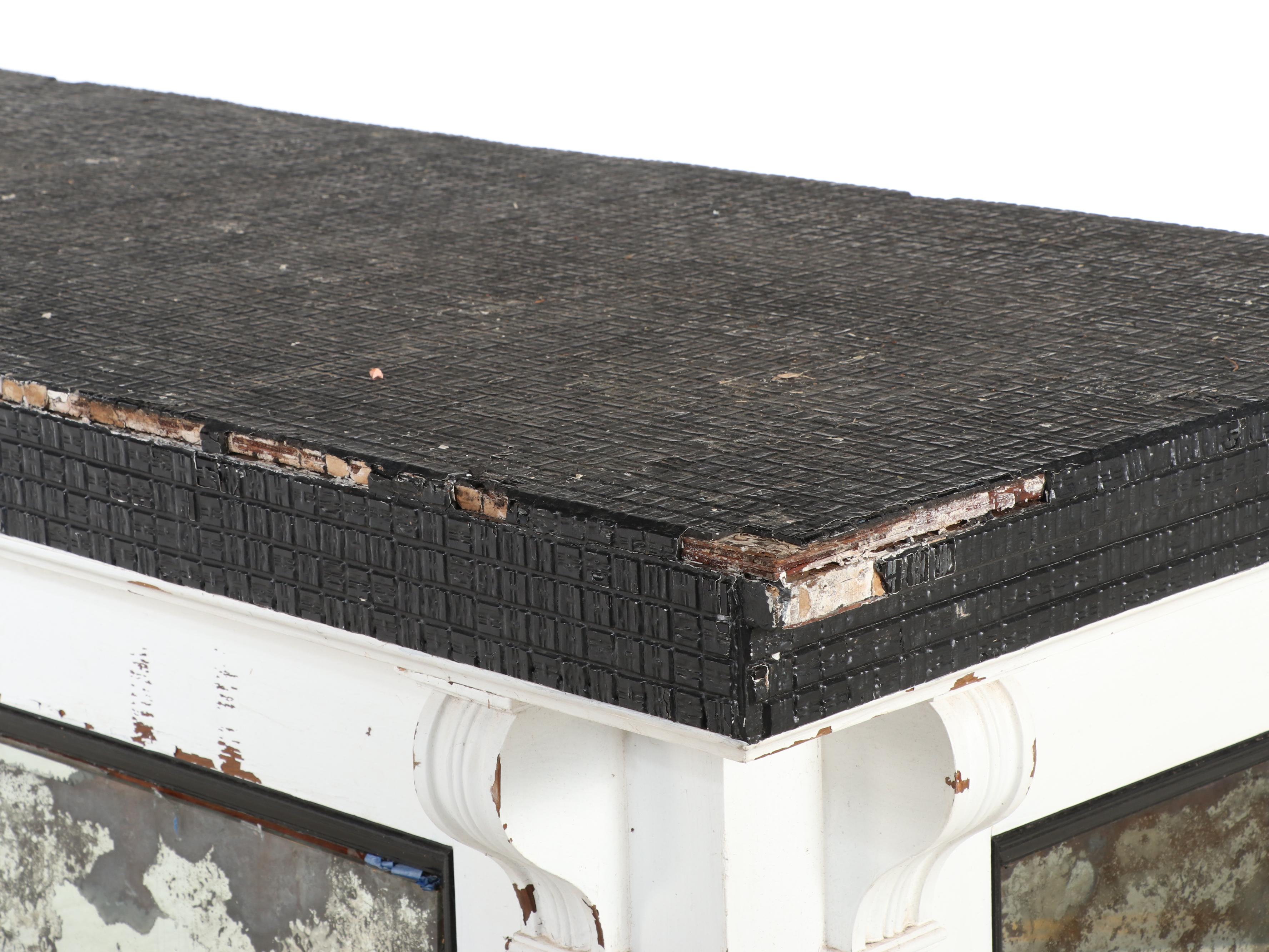 Edwardian Style Painted and Mirrored Front Bar or Counter, Early 20th Century