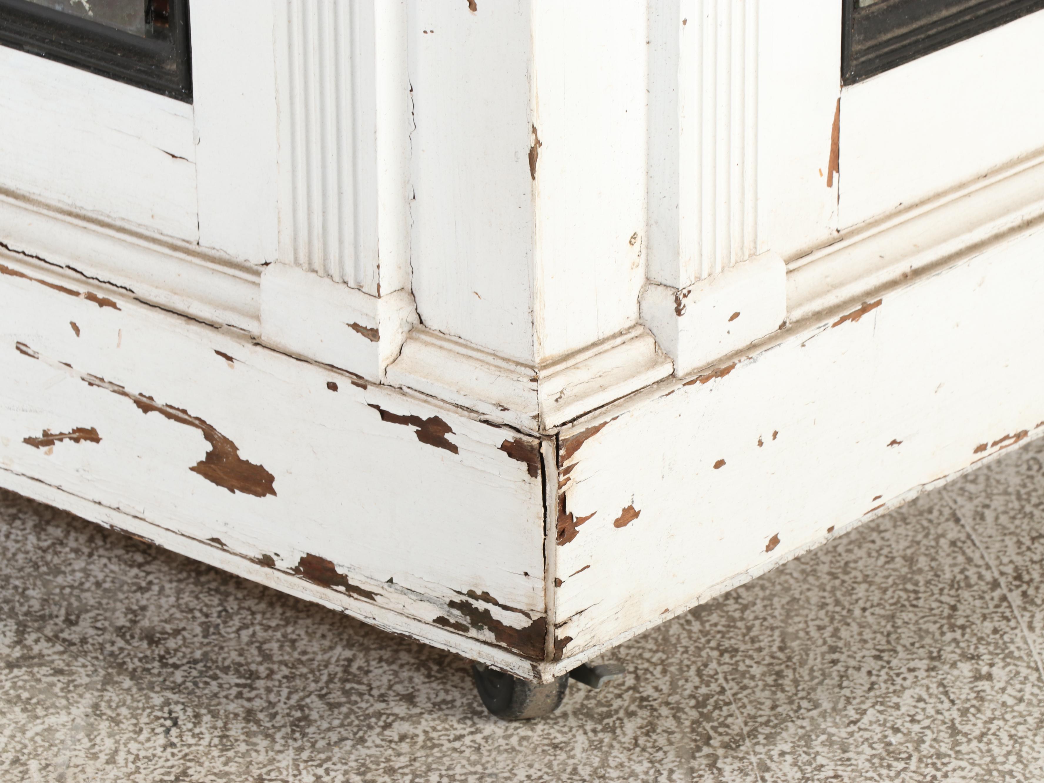 Edwardian Style Painted and Mirrored Front Bar or Counter, Early 20th Century
