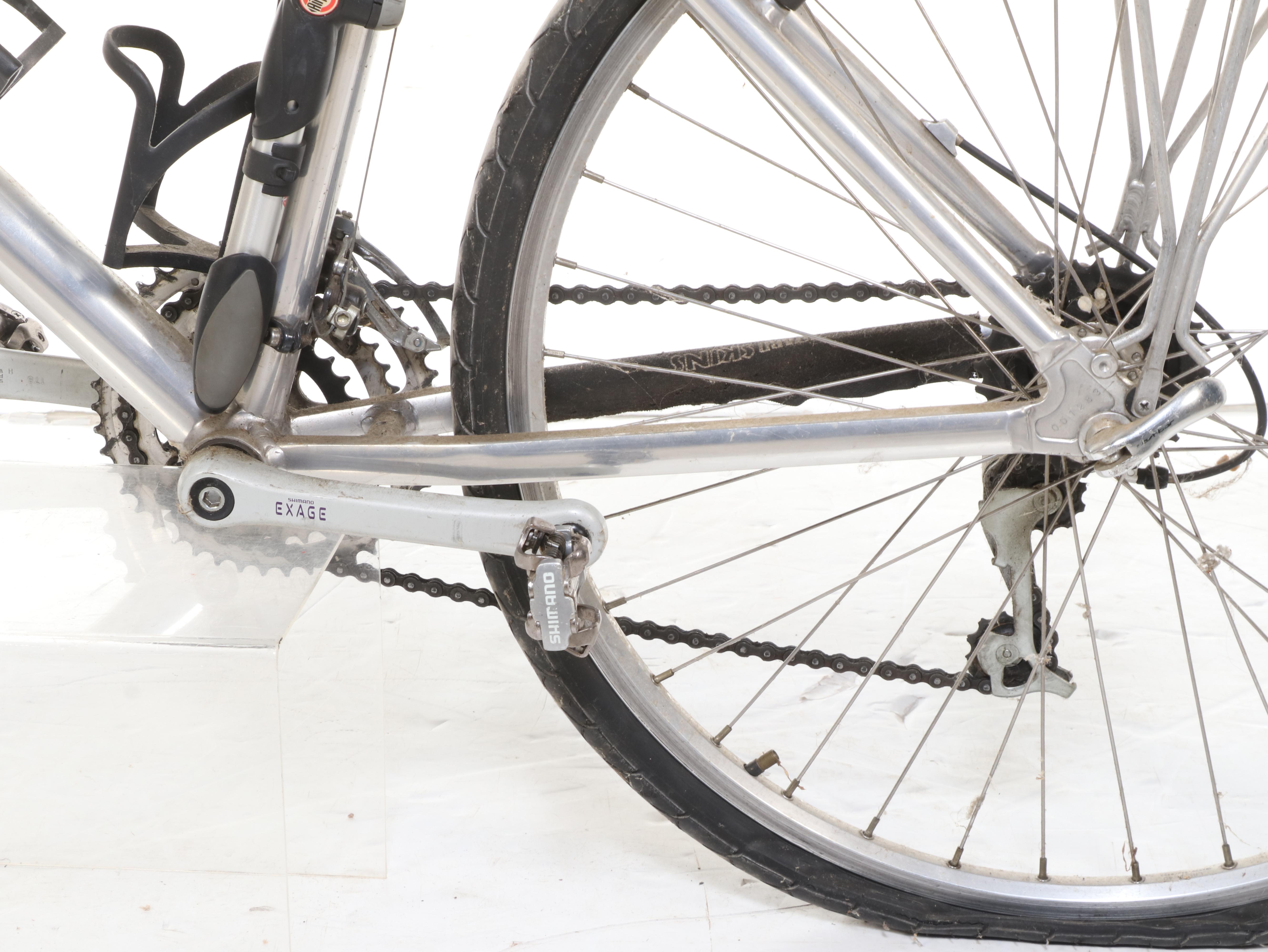 Shimano Exage Aluminum Hybrid Bicycle with Cloud 9 Seat, Accessories