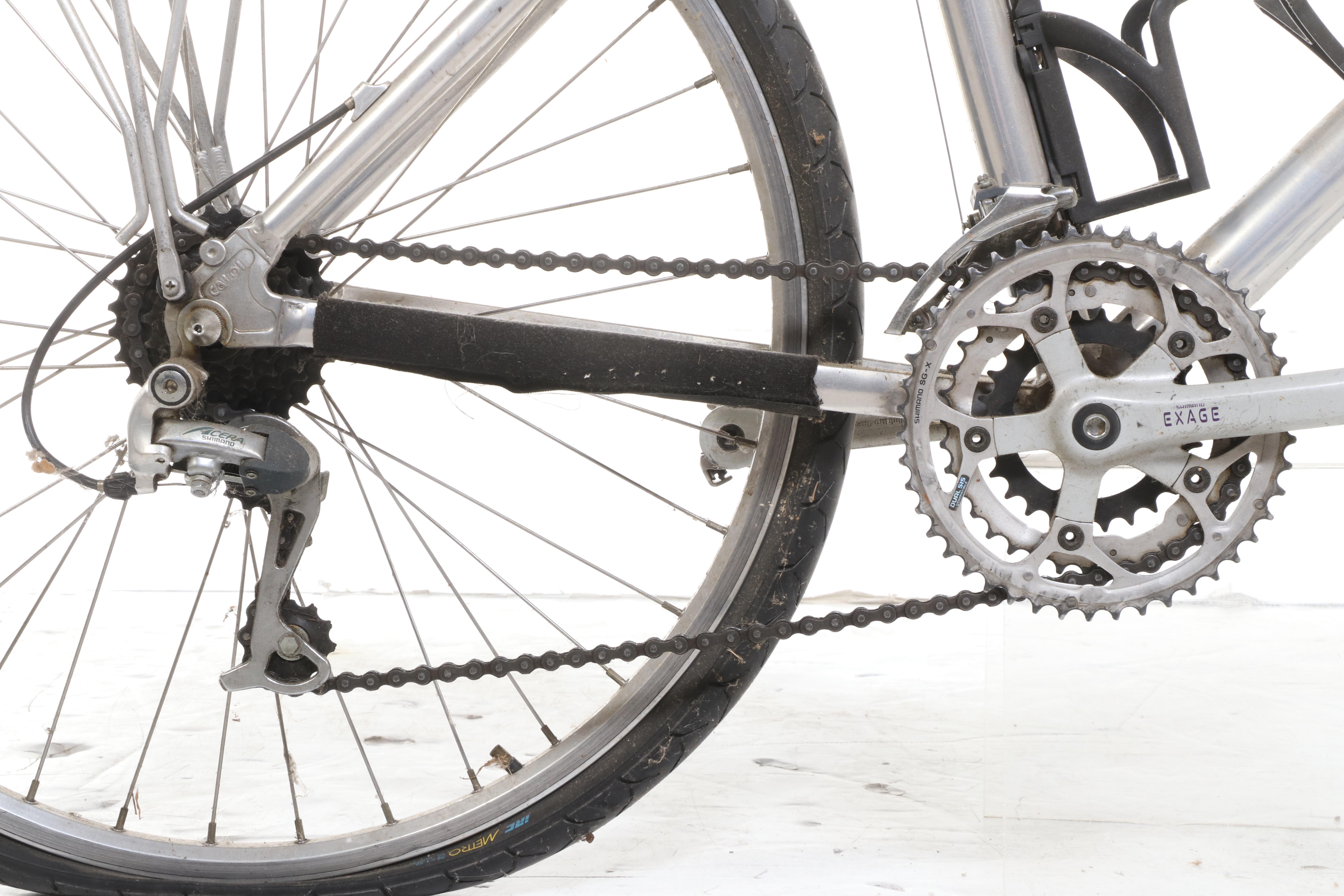 Shimano Exage Aluminum Hybrid Bicycle with Cloud 9 Seat, Accessories