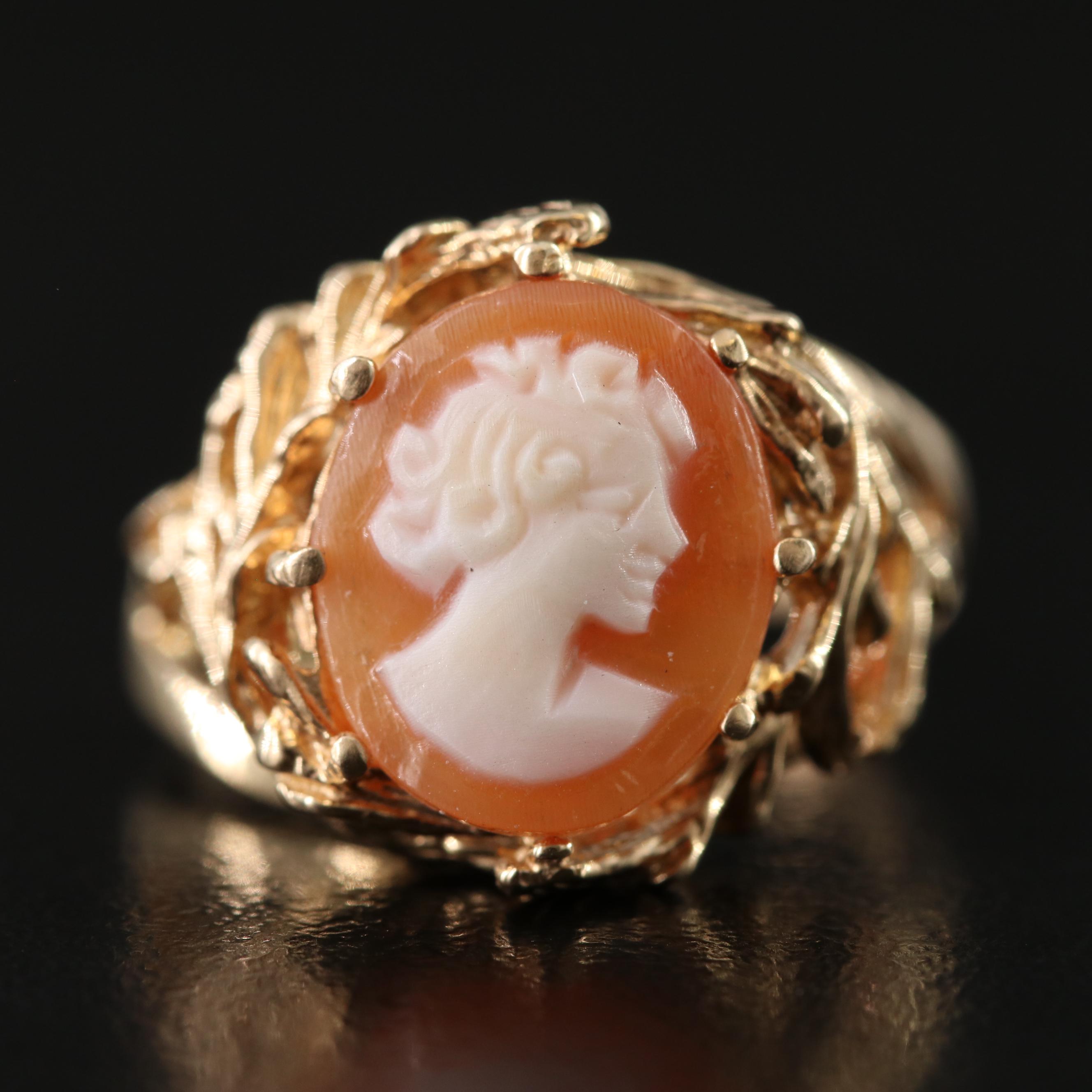 14K Shell Cameo Ring