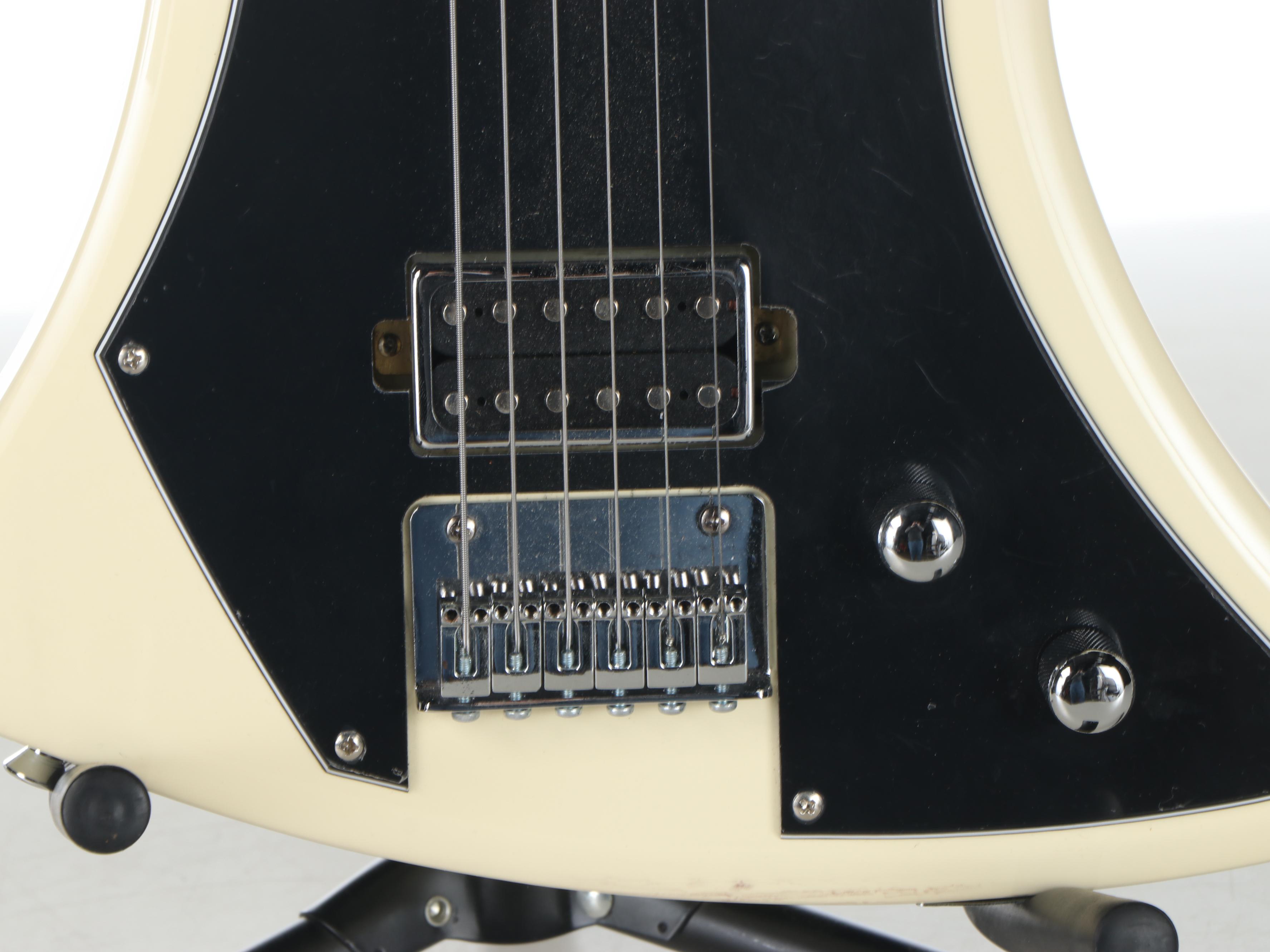 Peavey Power Slide Ivory and Black Electric Lap Guitar, 2009