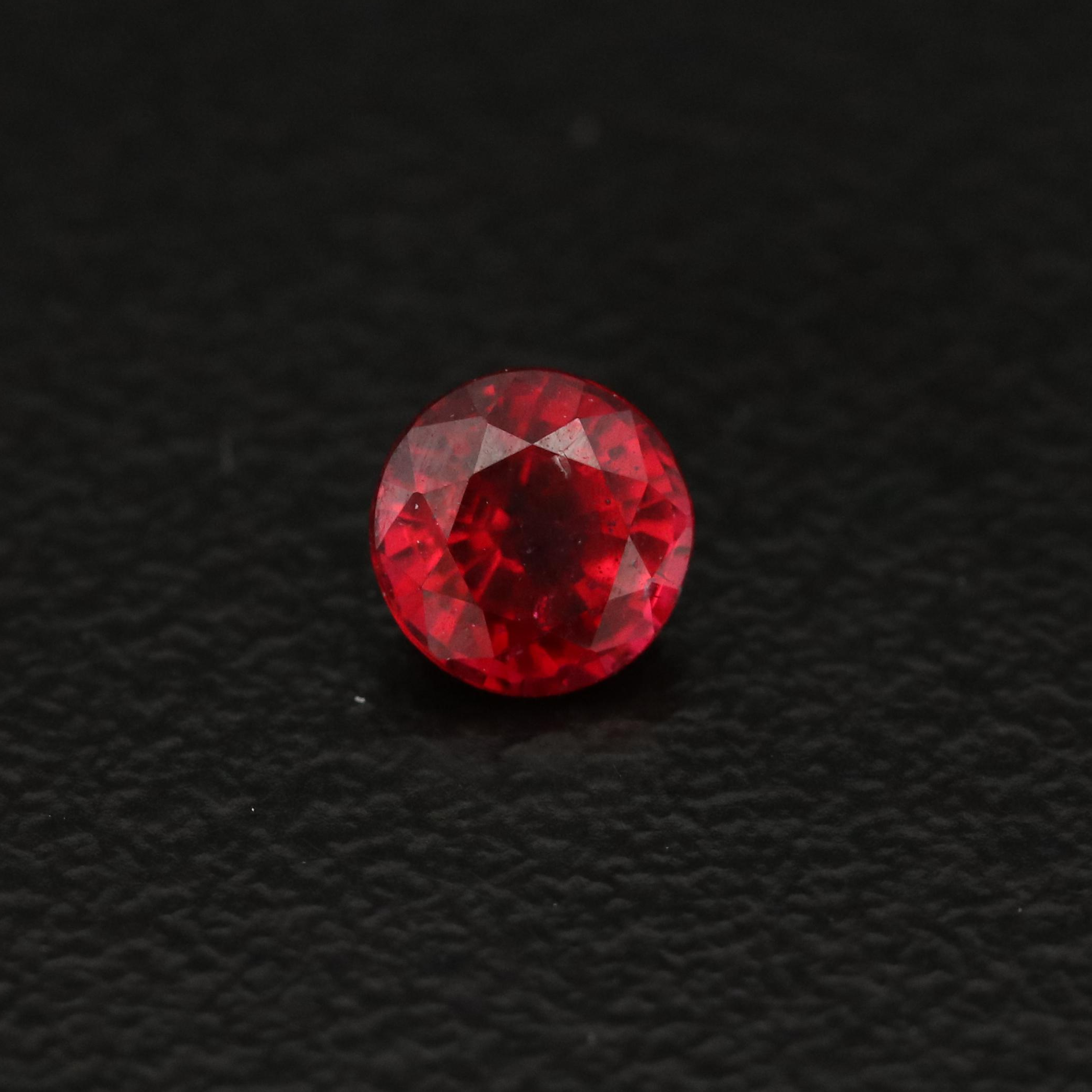 Loose 0.65 CT Spinel