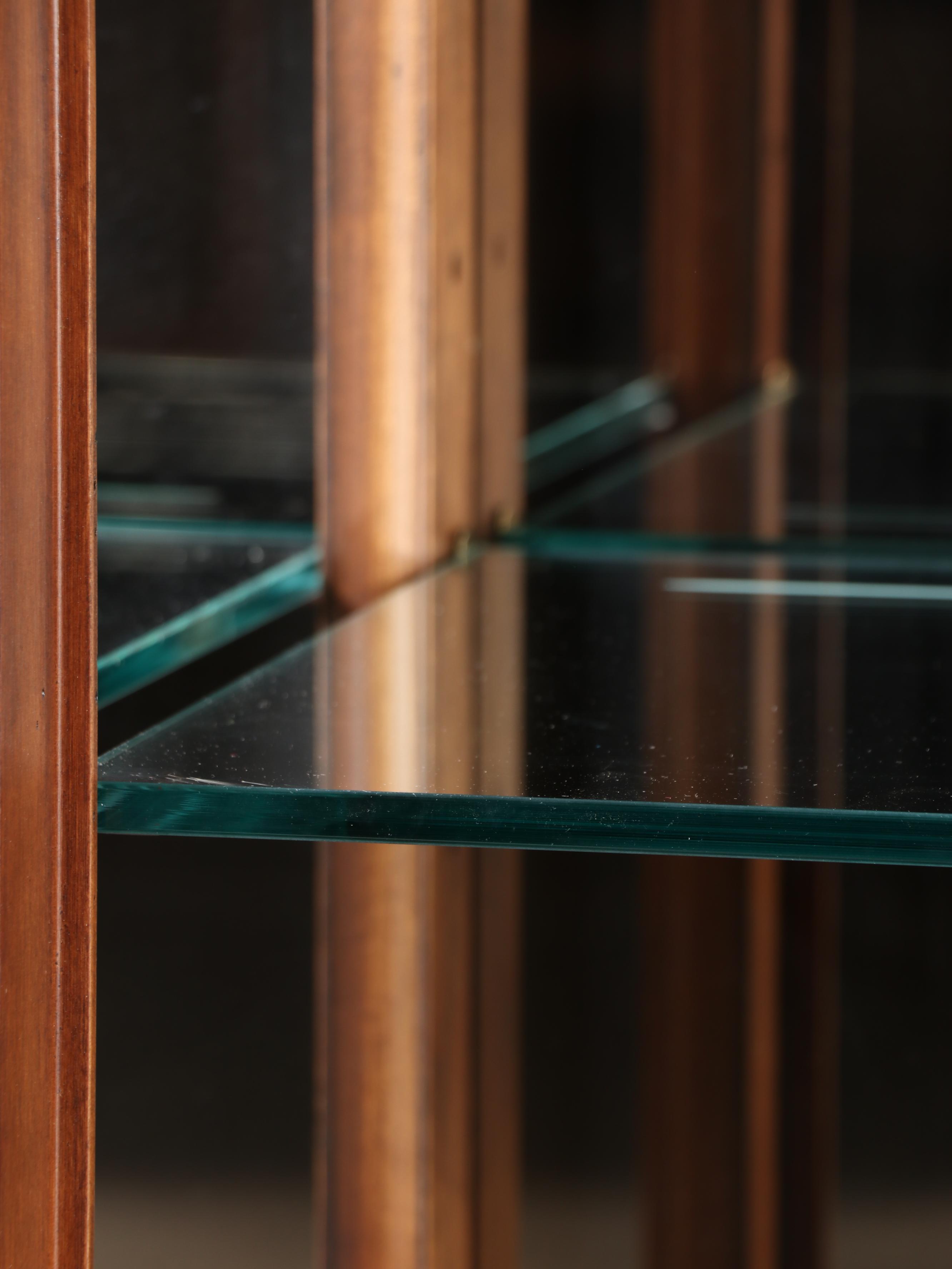 Henredon Renaissance Revival Style Cherrywood-Stained Display Cabinet