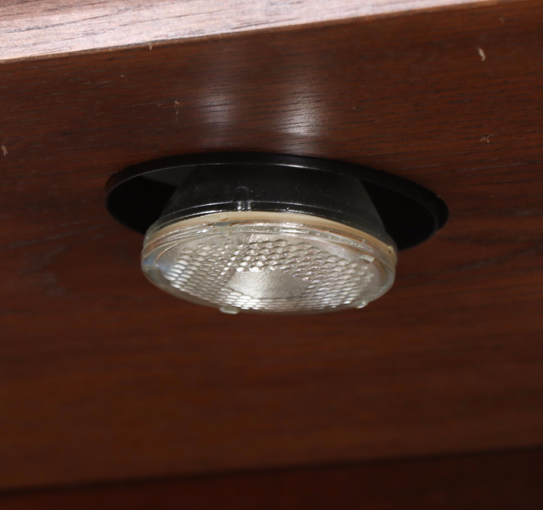 Henredon Renaissance Revival Style Cherrywood-Stained Display Cabinet