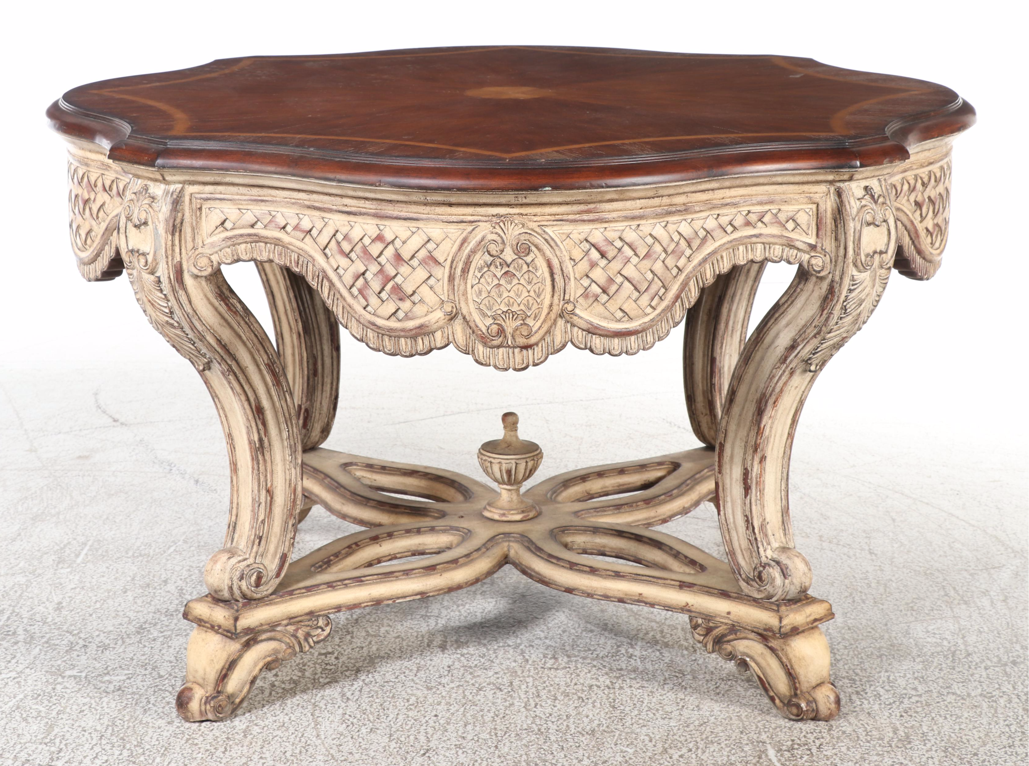 Régence Style Hardwood-Veneered and Cream-Painted Dining Table