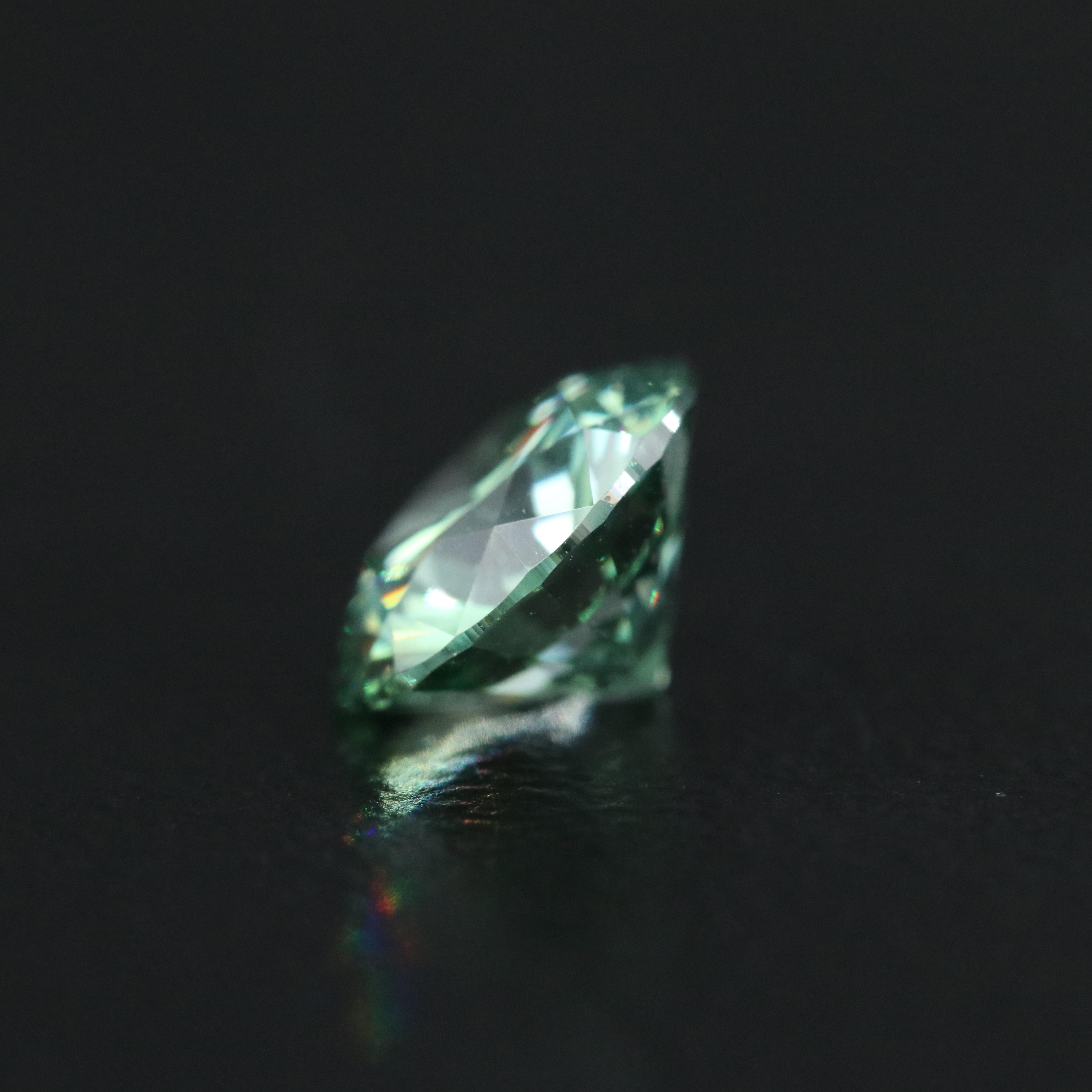 Loose 1.07 CT Lab Grown Fancy Green Diamond