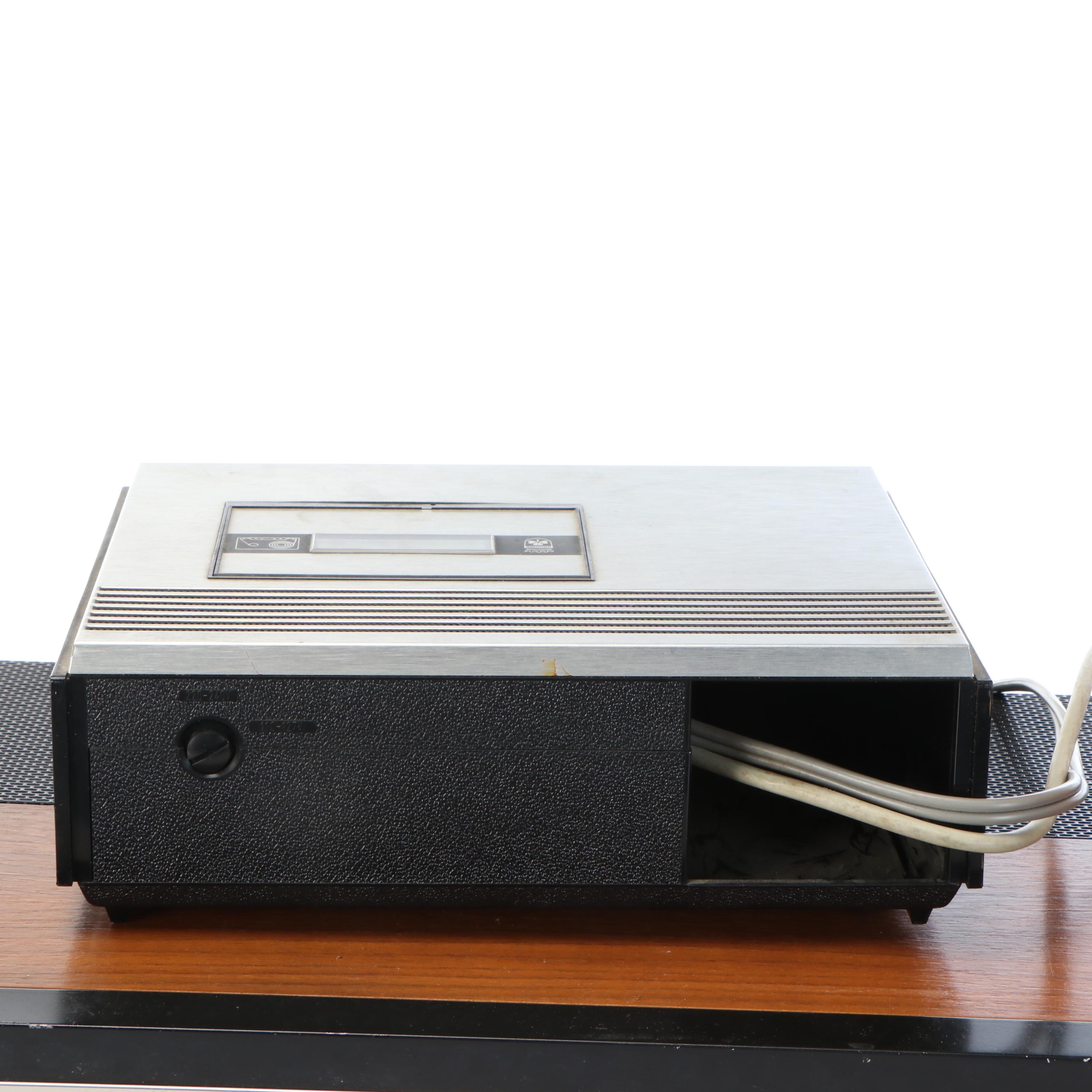 Grundig RTV 320U Solid State Receiver, CN 222 Stereo and Box 525 Speakers