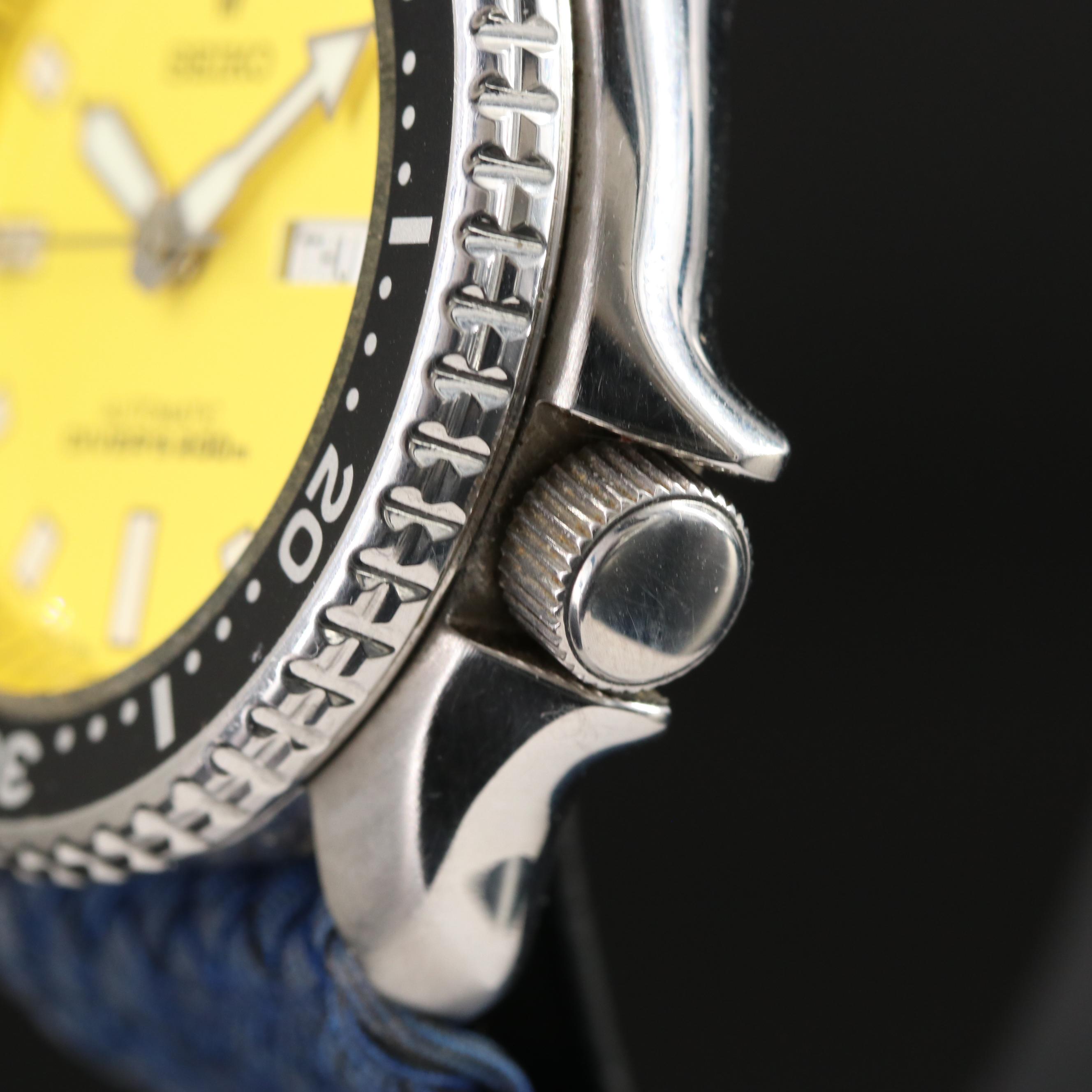 Seiko "Bumble Bee" Scuba Diver SKXA35 Automatic Watch