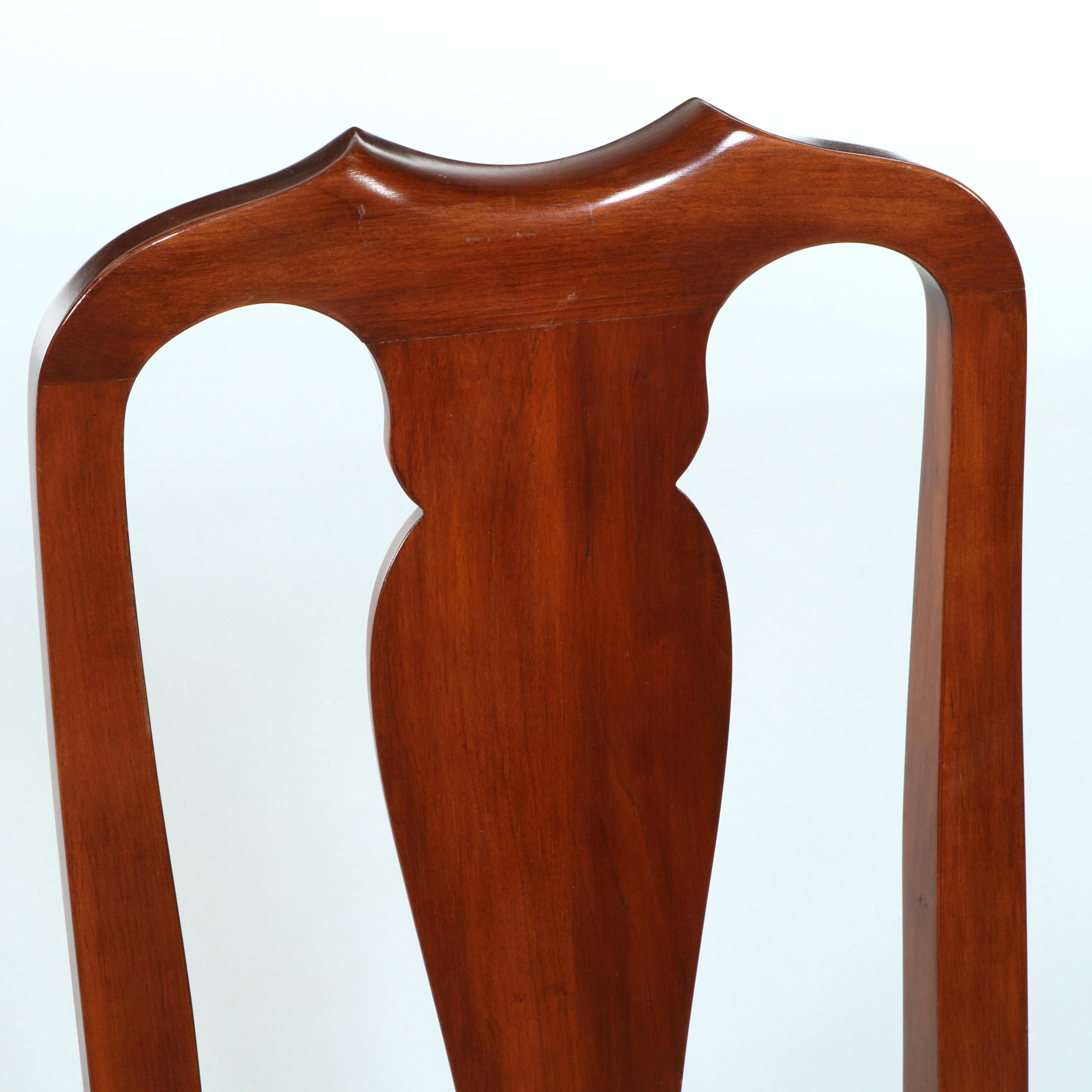 Henkel-Harris "Virginia Galleries" Queen Anne Style Cherrywood Side Chair