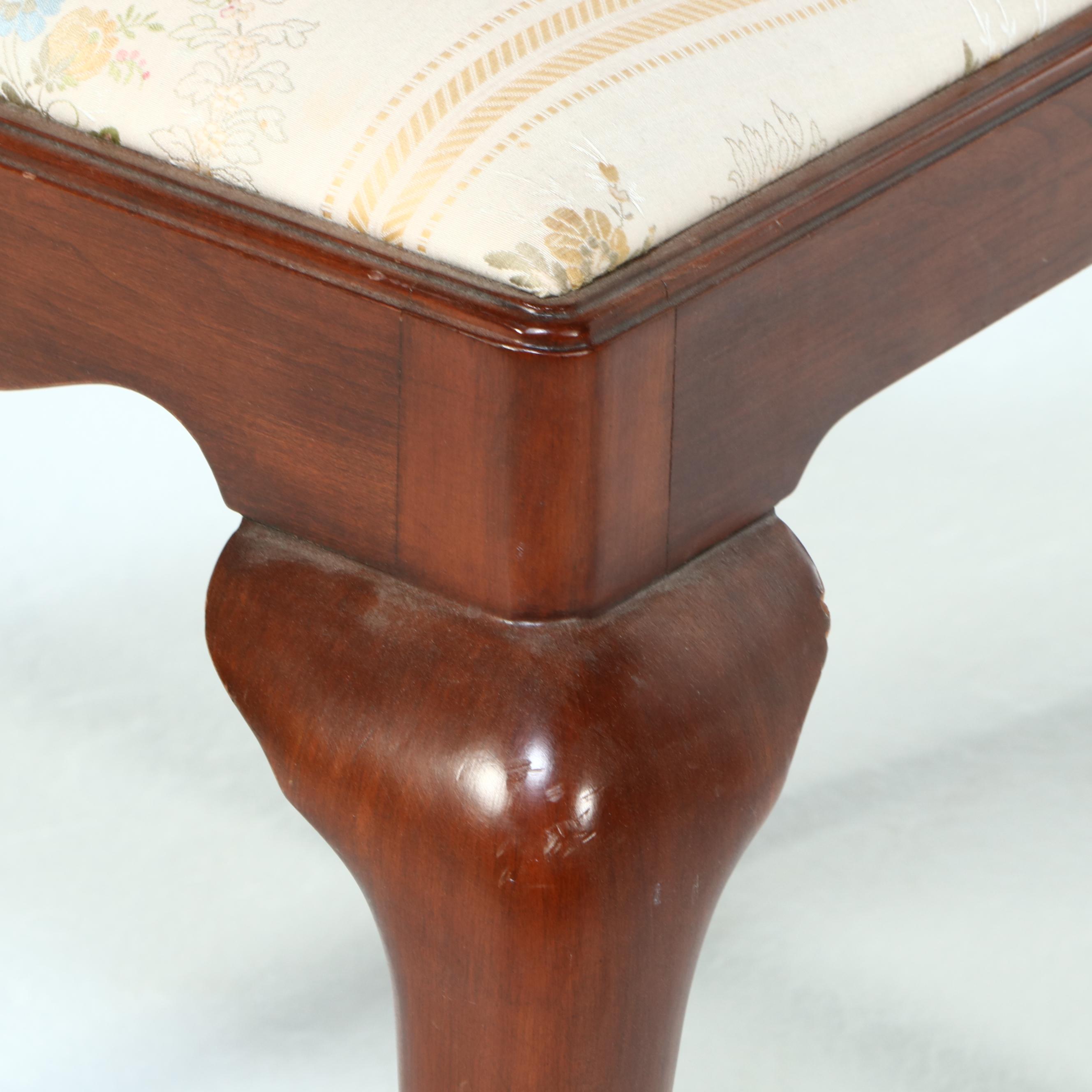 Henkel-Harris "Virginia Galleries" Queen Anne Style Cherrywood Side Chair