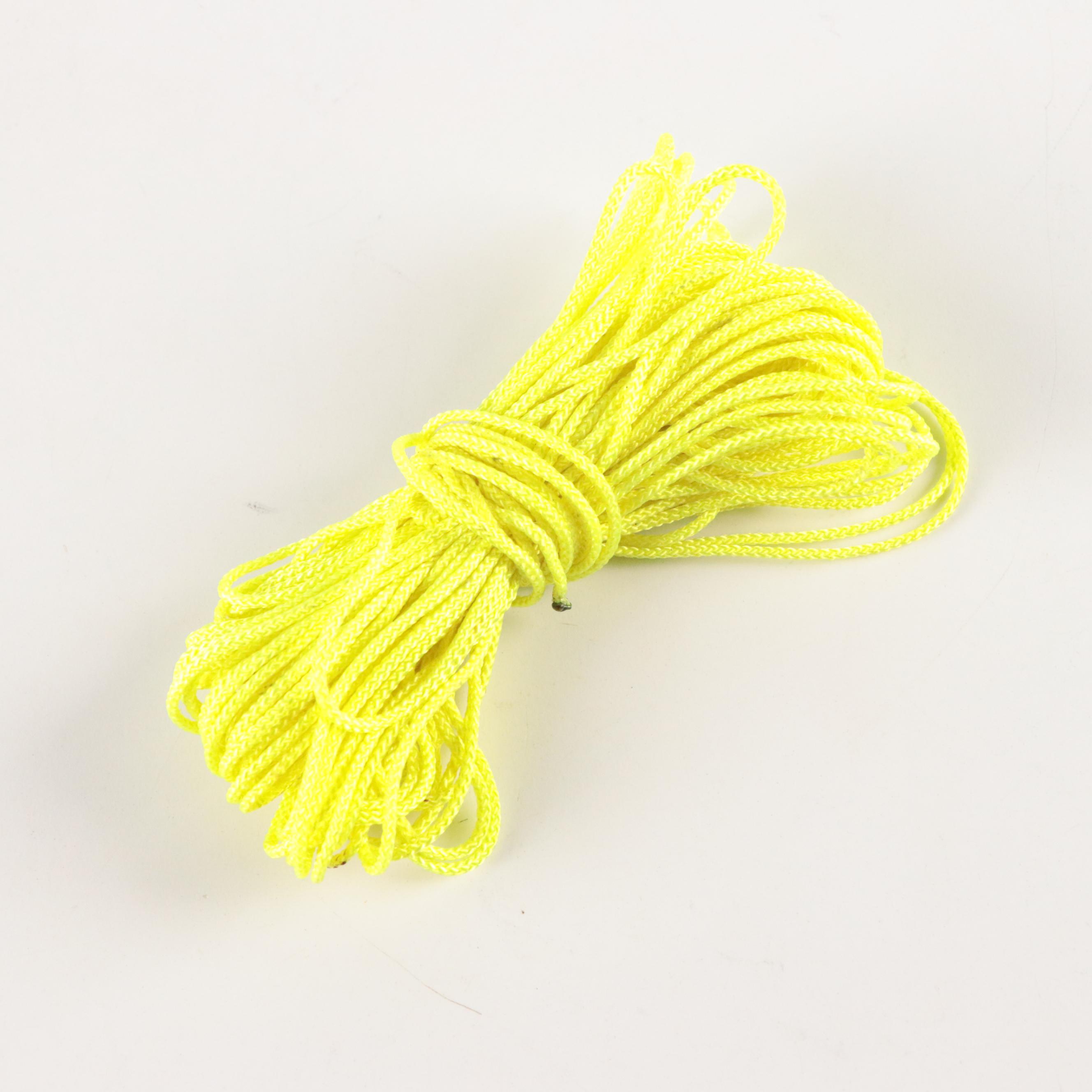 Emergency Survival Kit Incl. Rain Tarp, Twine, Knife, Fire Starter & Flashlight