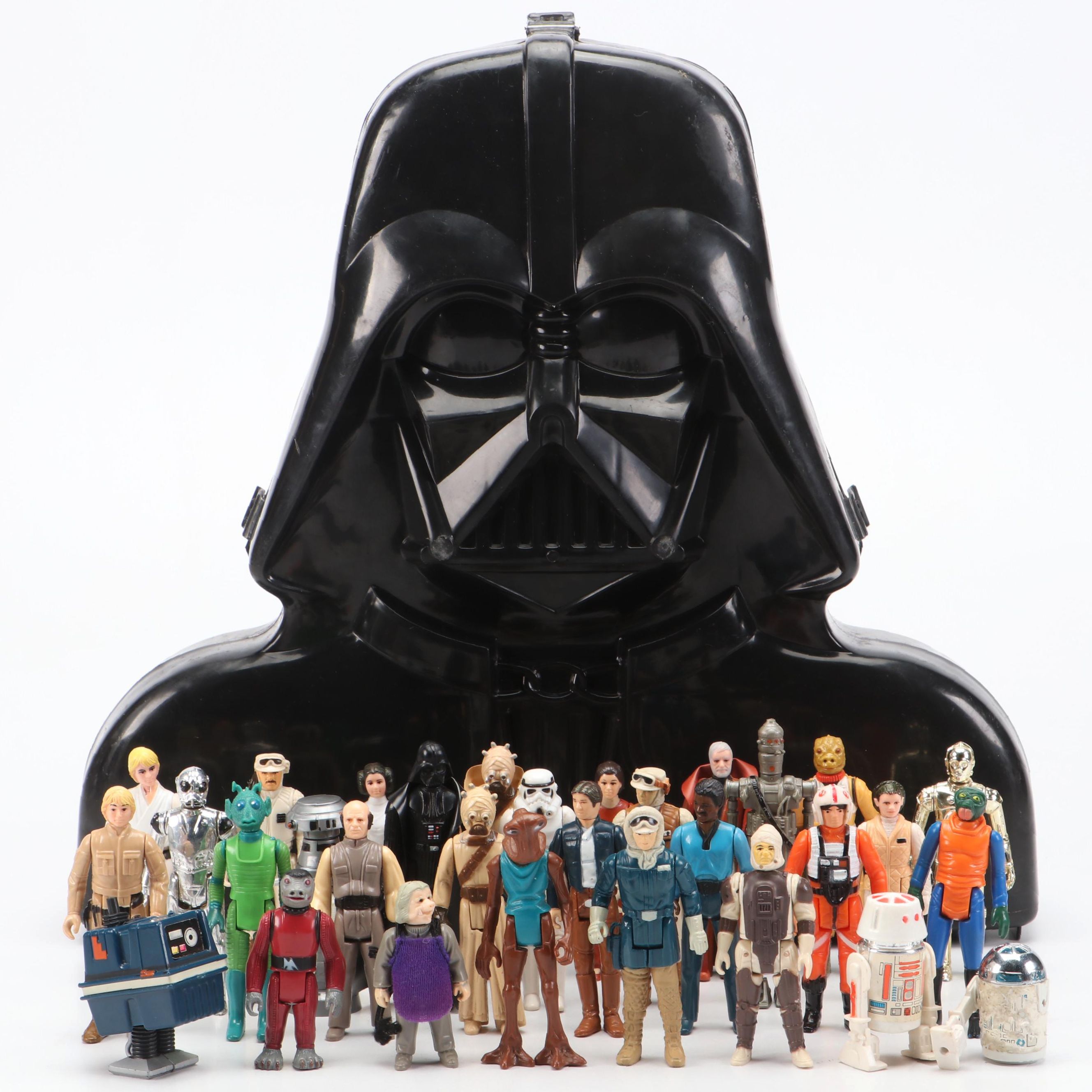 Star Wars "The Empire Strikes Back" Action Figures with Darth Vader Display Case
