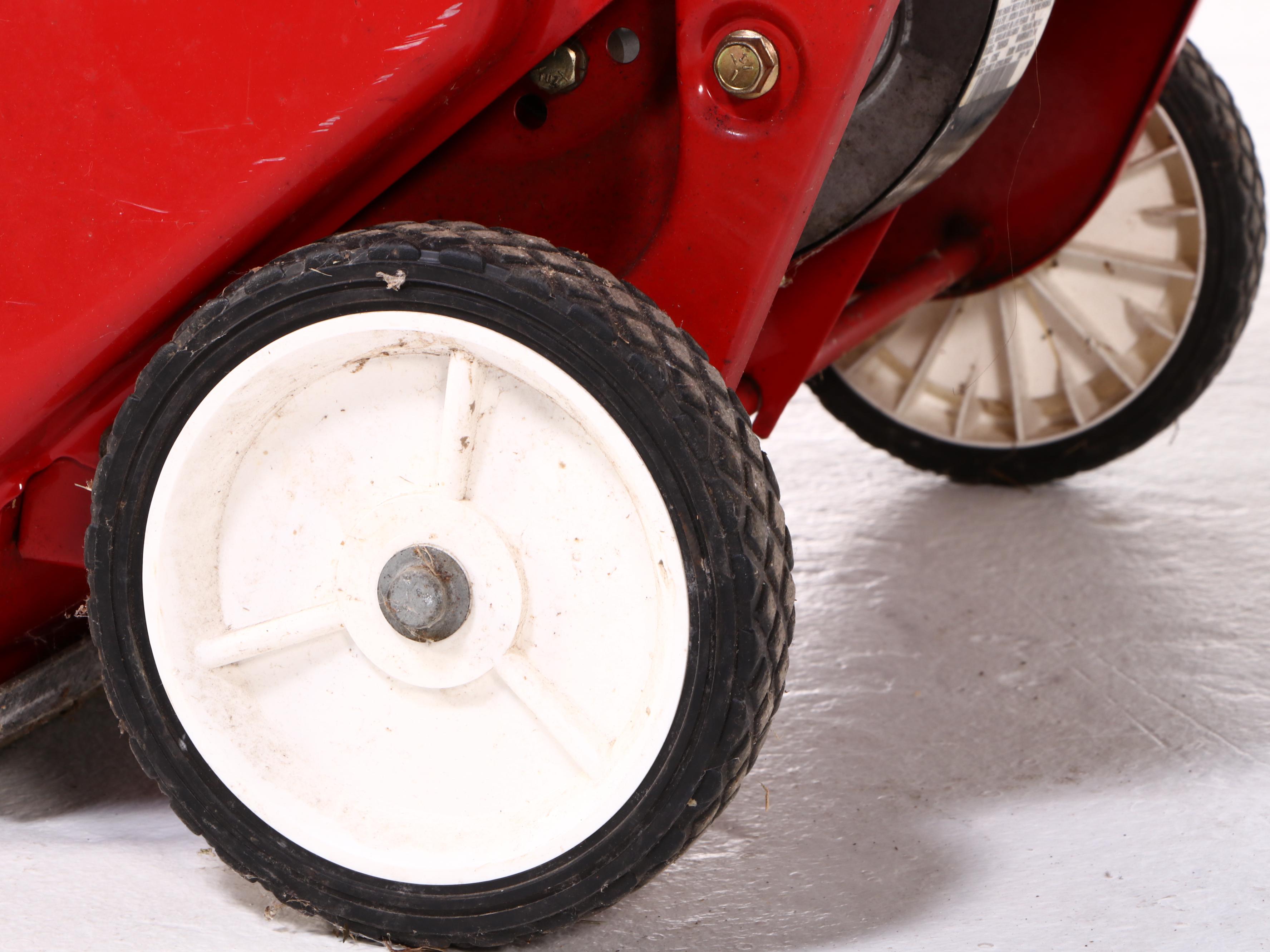 Huskee 21" Width Gas-Powered Snow Blower