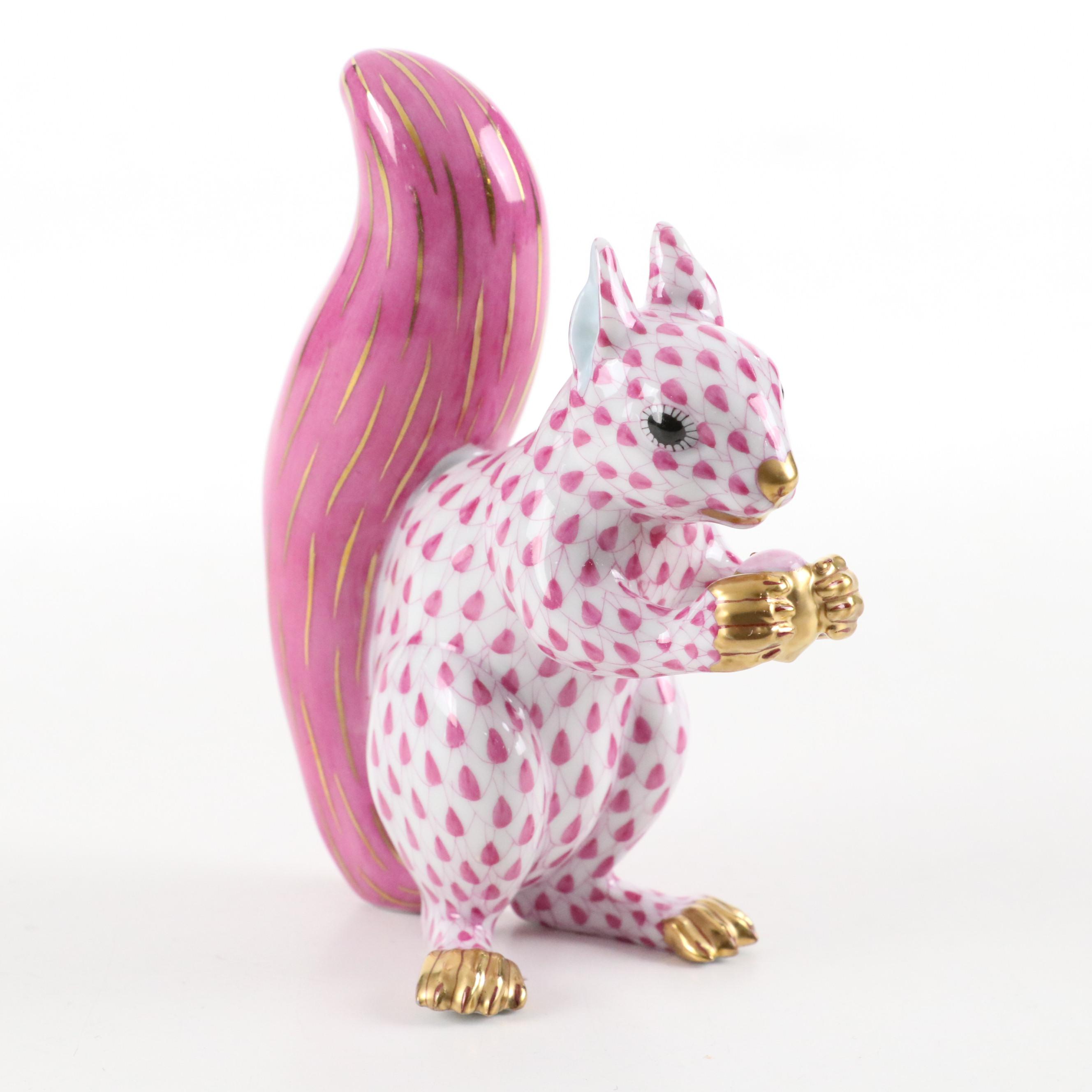 Herend Raspberry Fishnet with Gold "Squirrel" Porcelain Figurine, 1994
