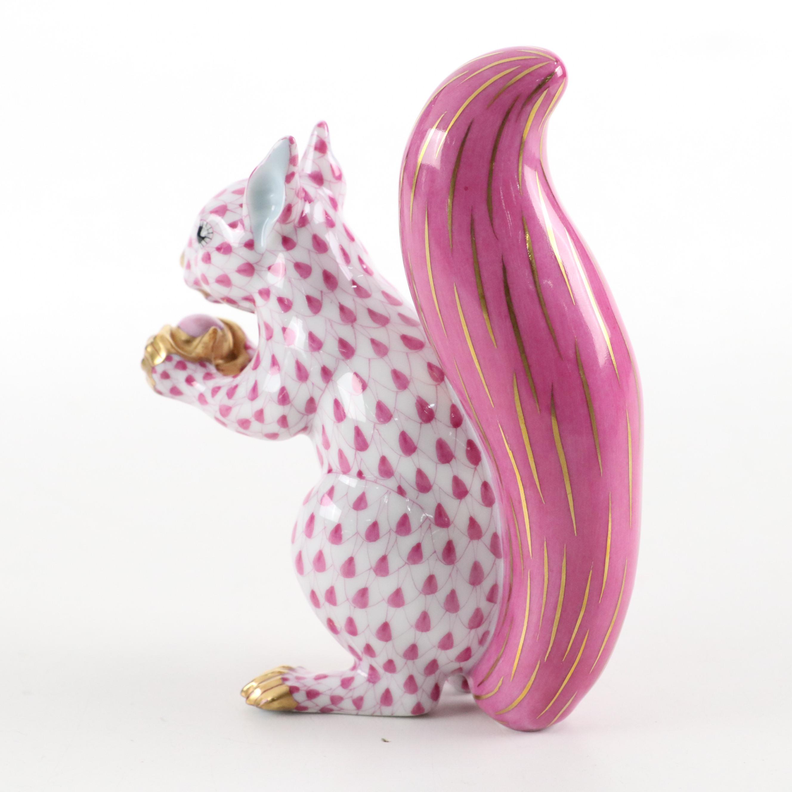 Herend Raspberry Fishnet with Gold "Squirrel" Porcelain Figurine, 1994
