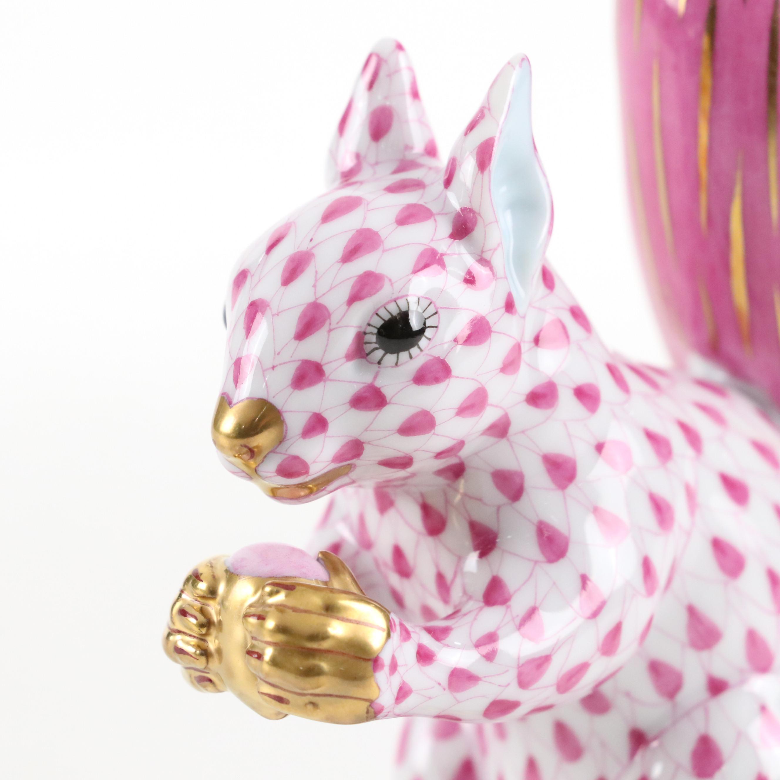 Herend Raspberry Fishnet with Gold "Squirrel" Porcelain Figurine, 1994