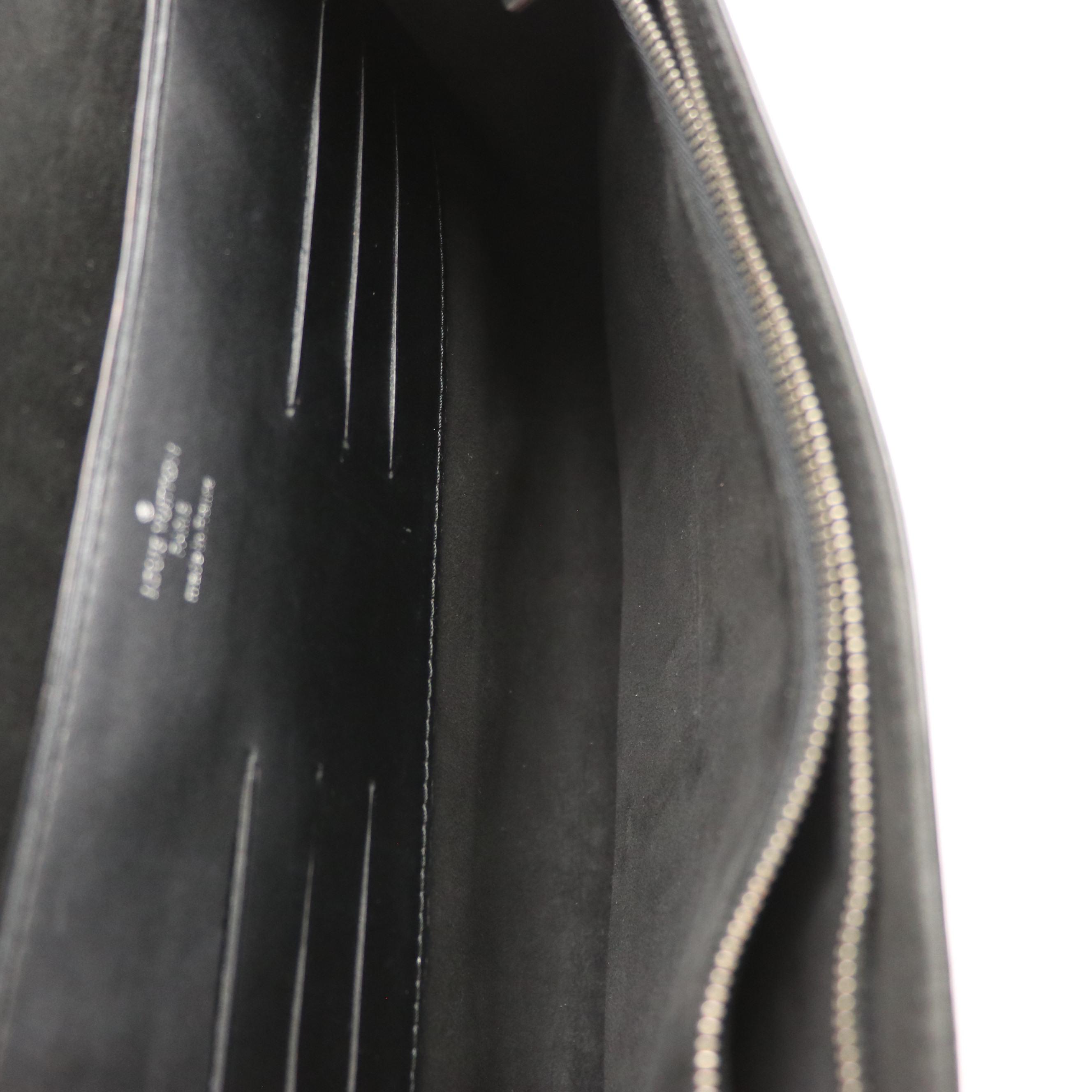 Louis Vuitton Electric Léna Shoulder Bag in Black Epi and Smooth Patent Leather