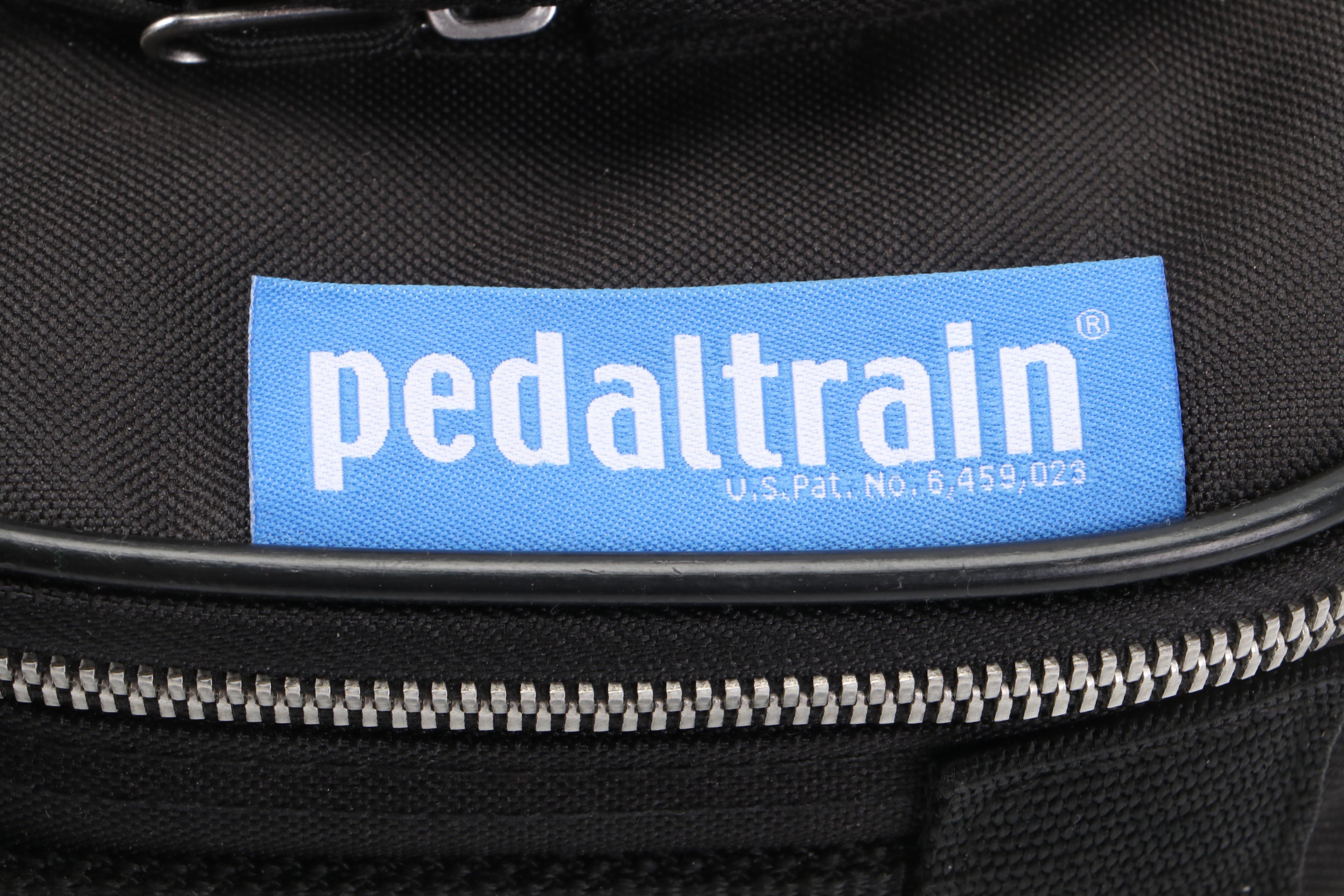 Pedaltrain Pedalboard and Soft Case with Nine Mounted Effects Pedals