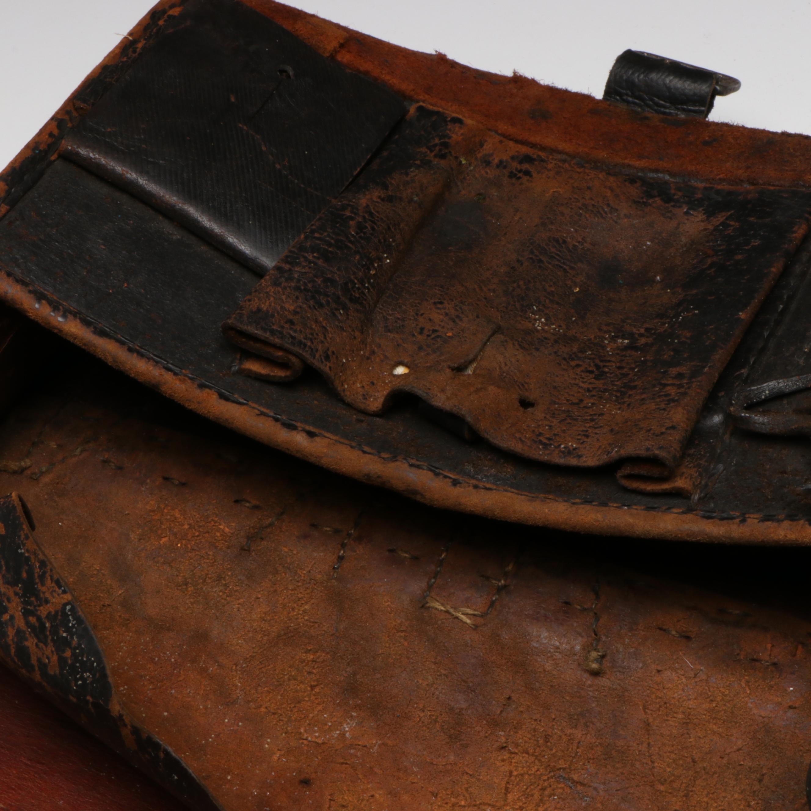 U.S. Military Antebellum Leather Cavalry Carbine Cartridge Box, Mid-19th Century