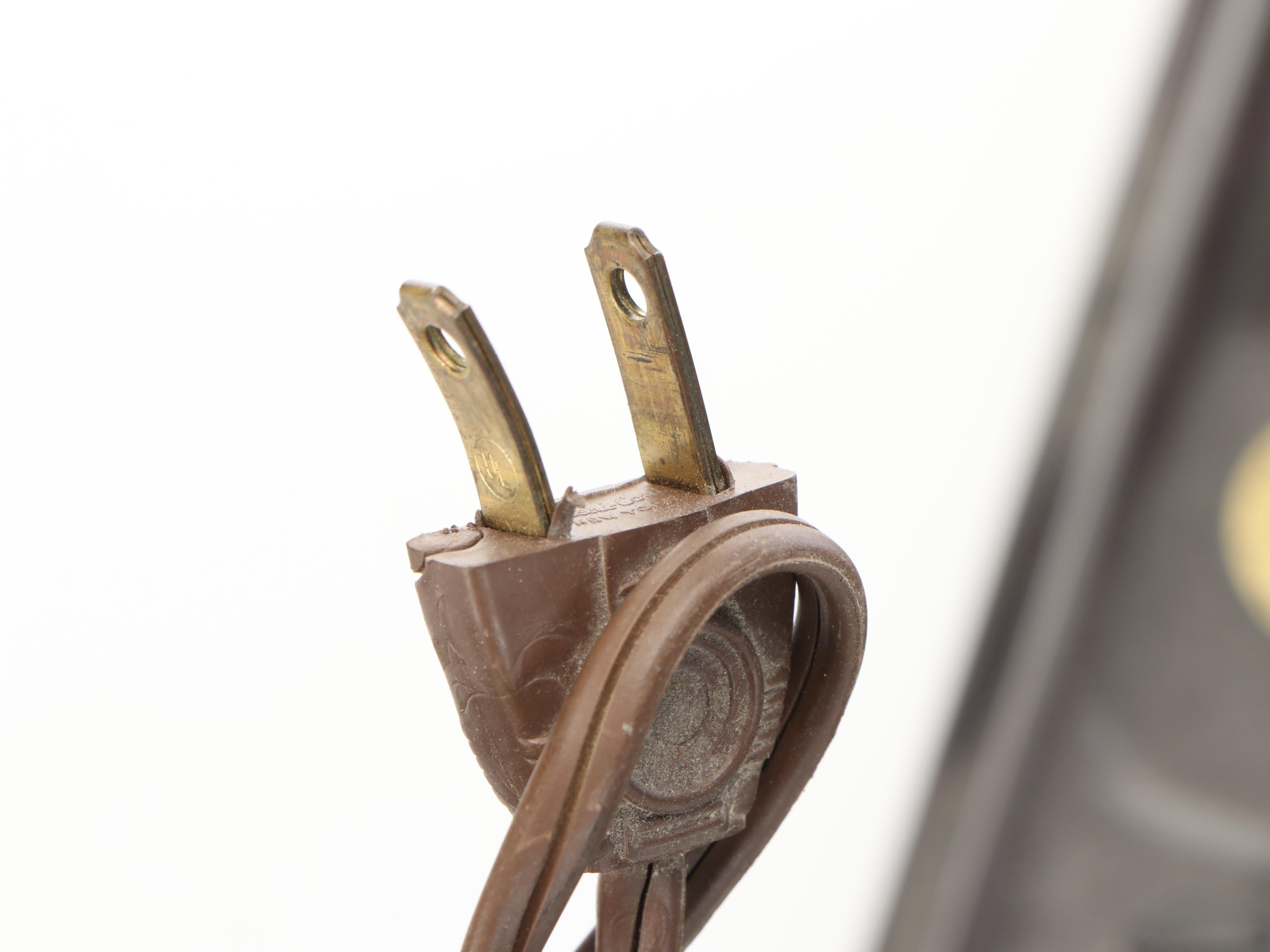 Garrard RC88 4-Speed Turntable with Heathkit WA-P2 Preamplifier