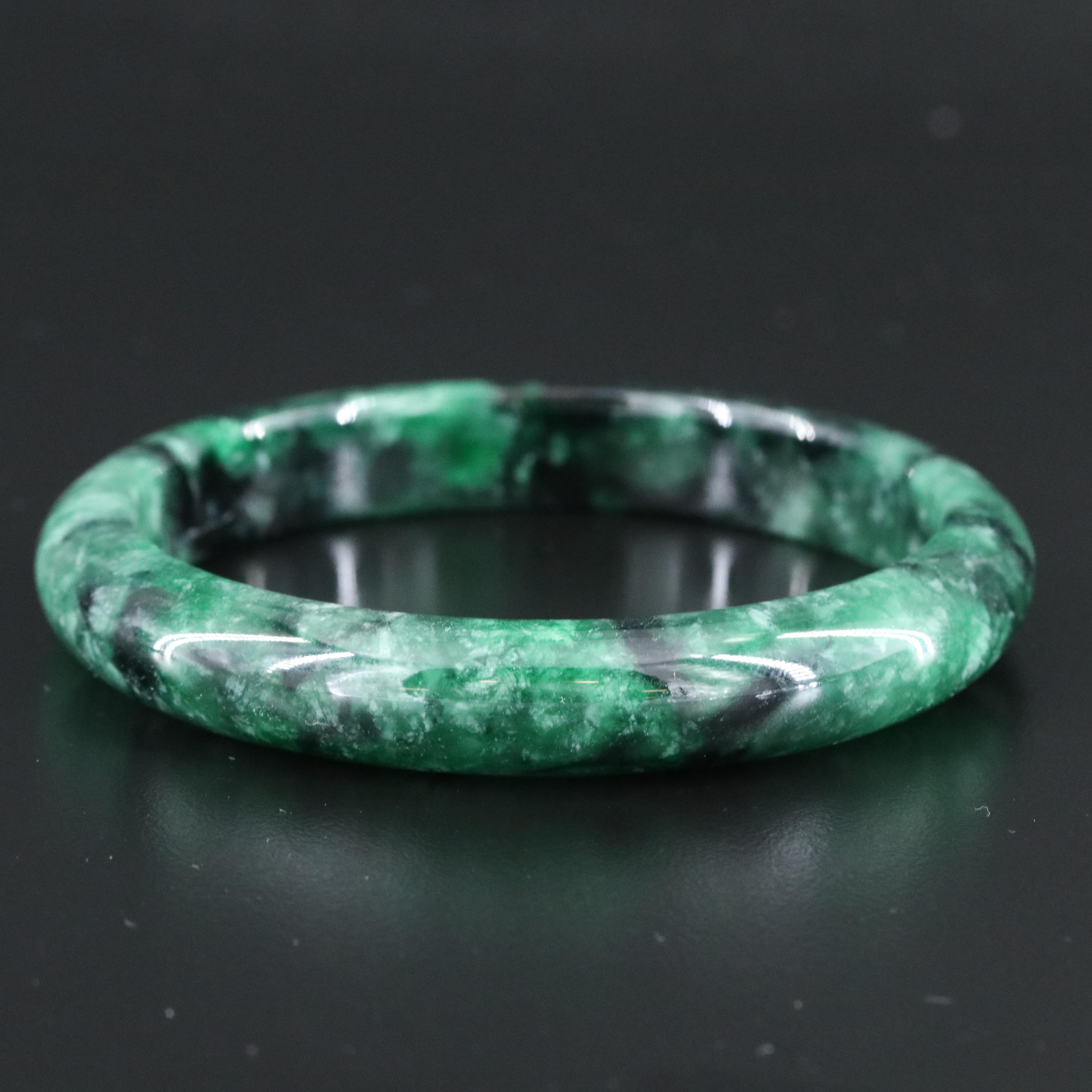 Nephrite Bangle