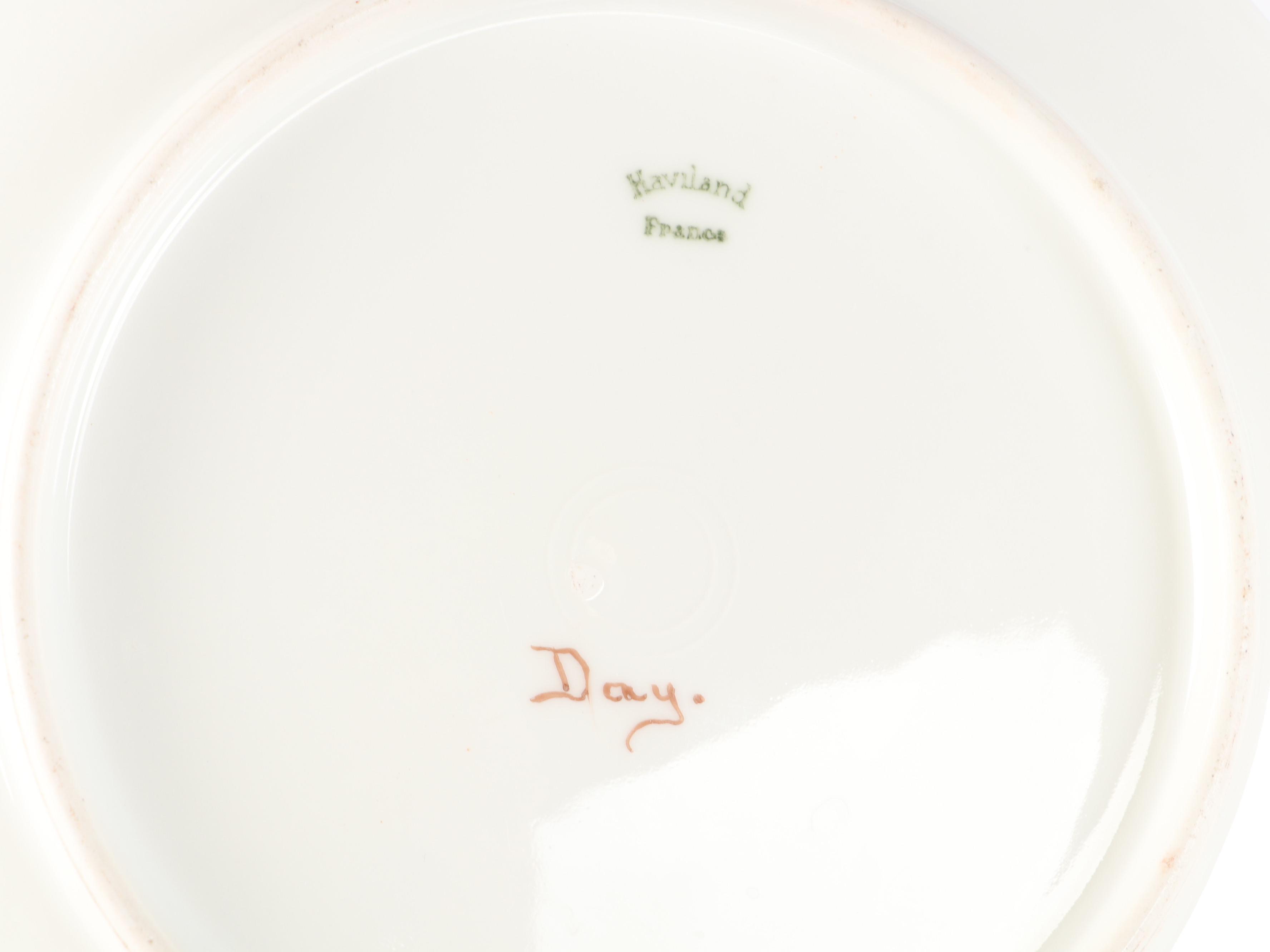 Homer Laughlin "Hudson" Ceramic Oval Covered Vegetable with More Ceramic Décor