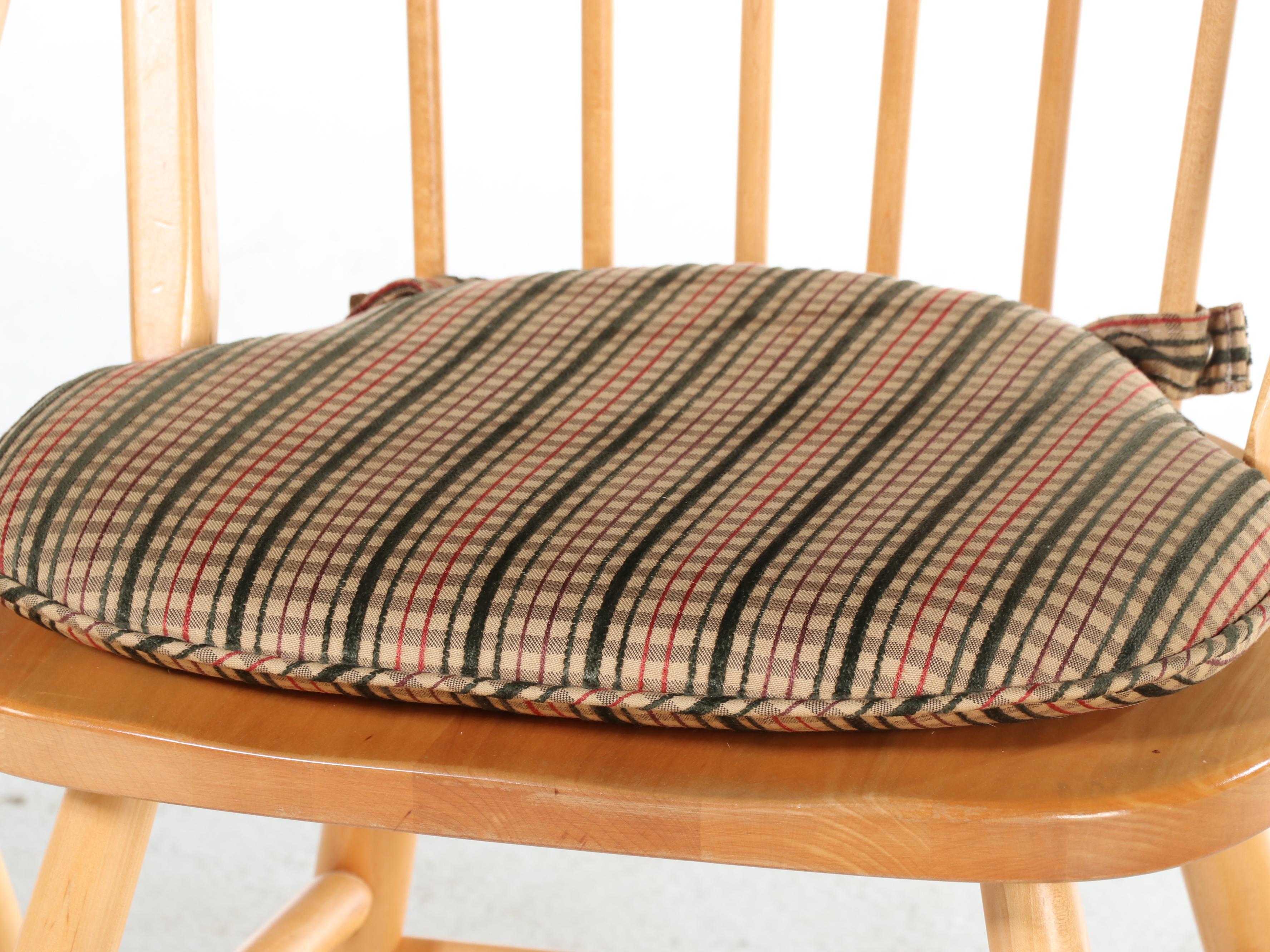 Walter of Wabash Colonial Style Dining Table and Six Windsor Chairs