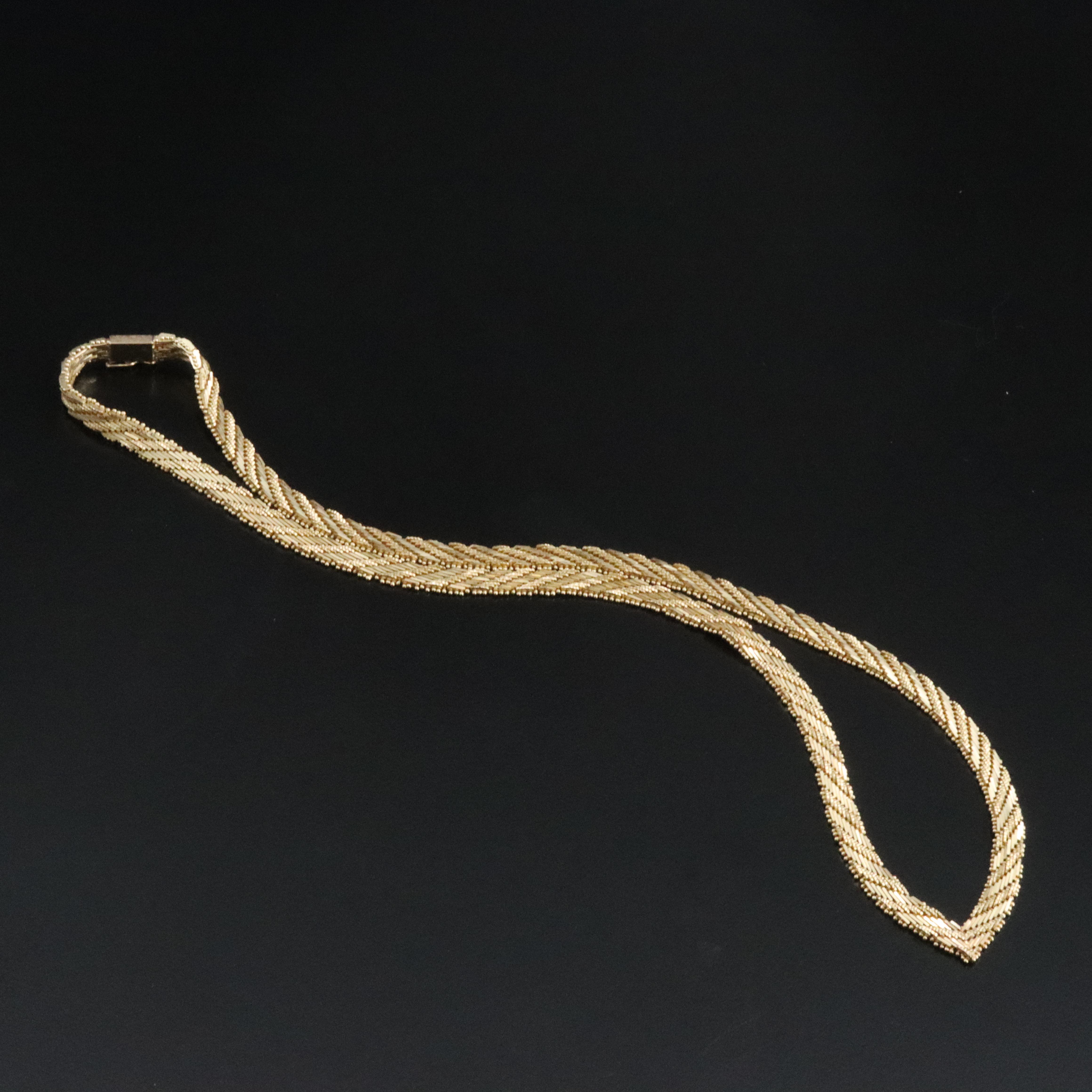 14K Riccio Chain Chevron Necklace