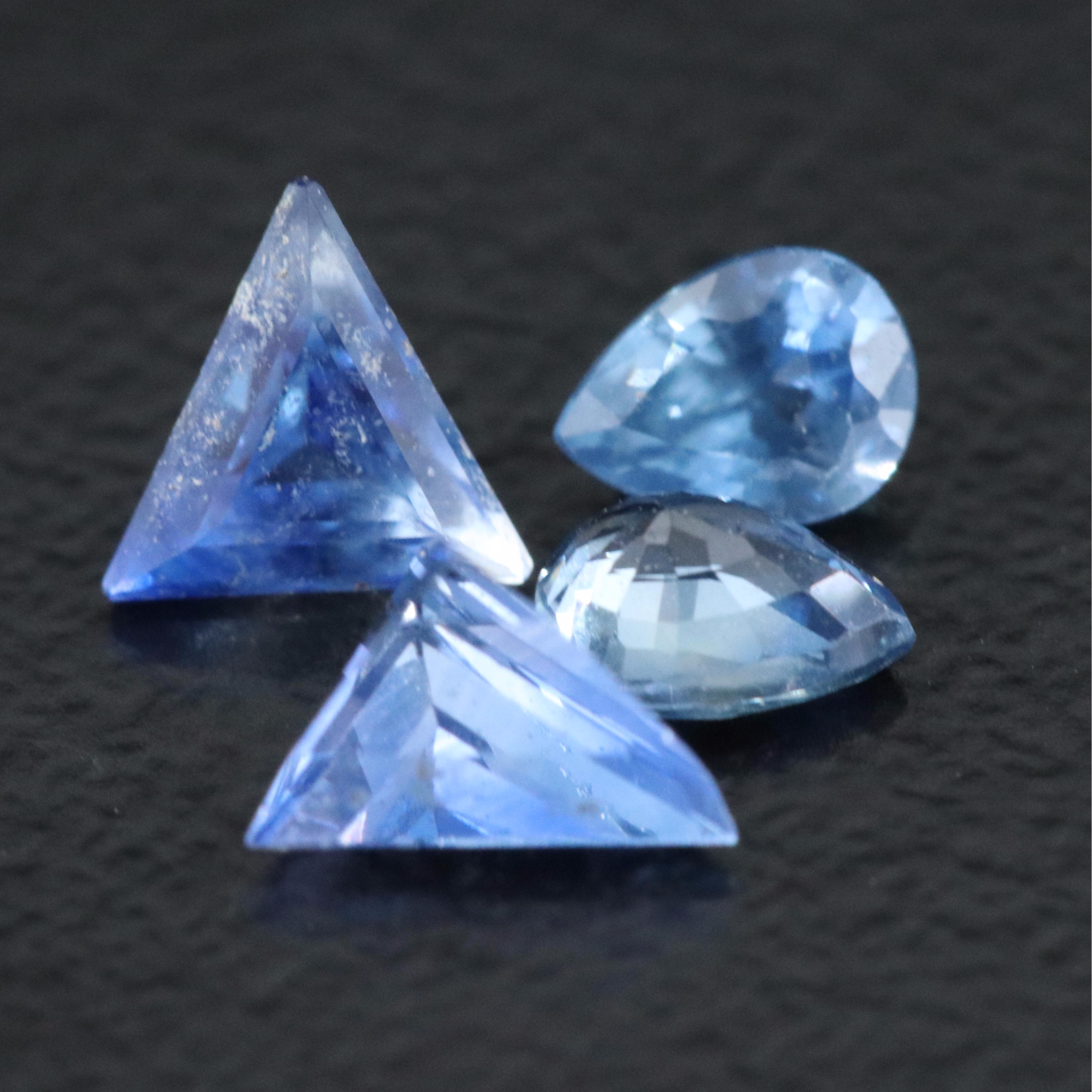 Loose 0.94 CTW Sapphire Lot