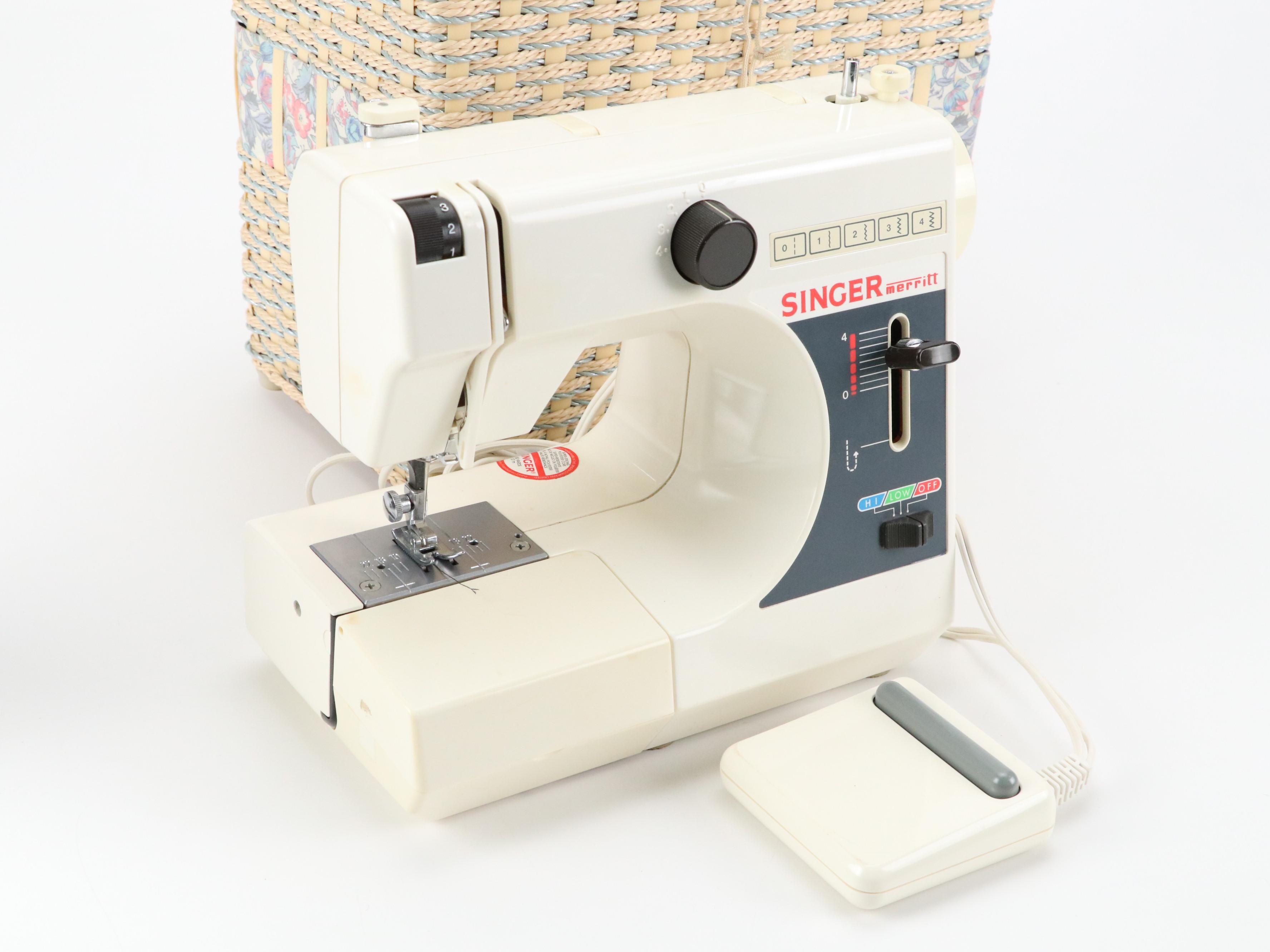 Singer 212 Sewing Machine in Basket with Accessories, 1989-1991