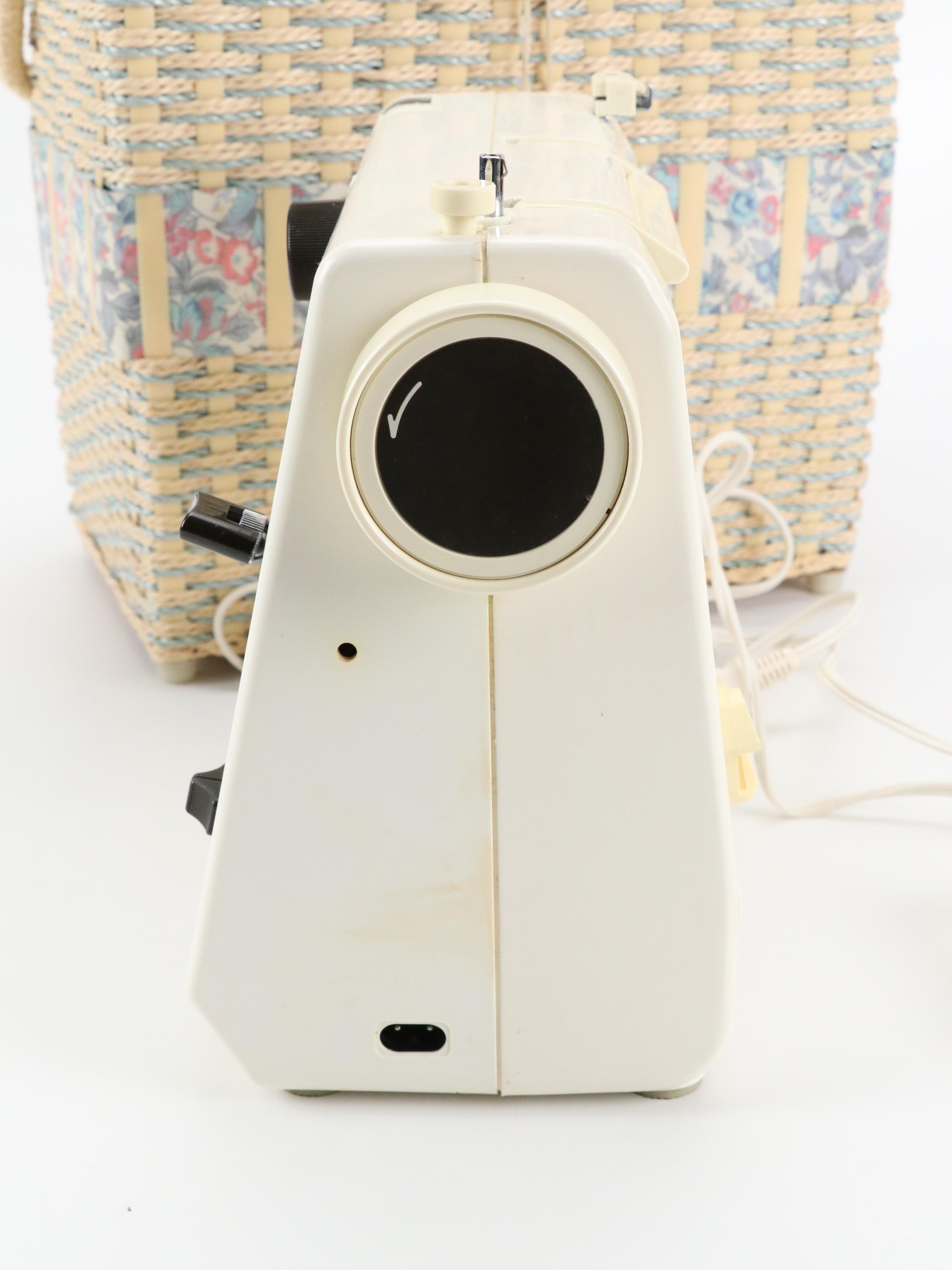 Singer 212 Sewing Machine in Basket with Accessories, 1989-1991