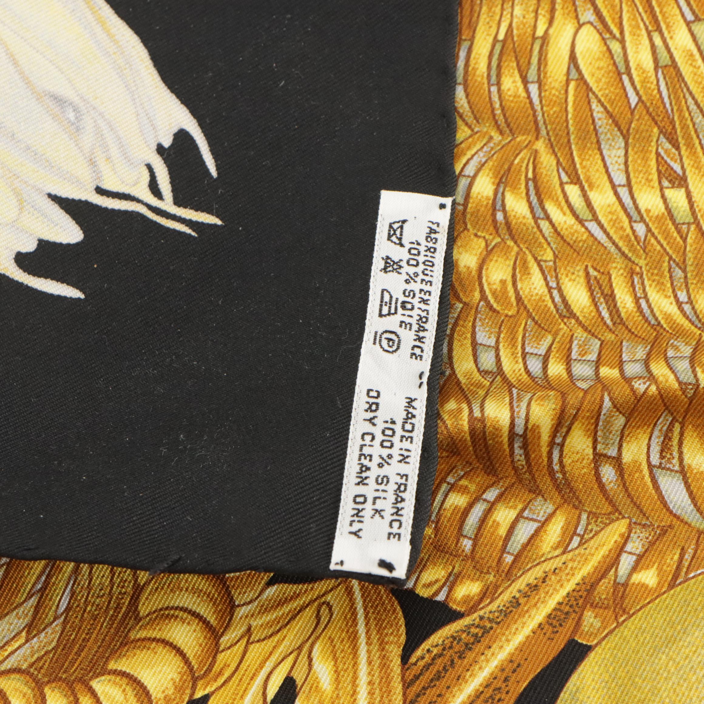 Hermès "Passiflores" Scarf 90 in Silk Twill with Box