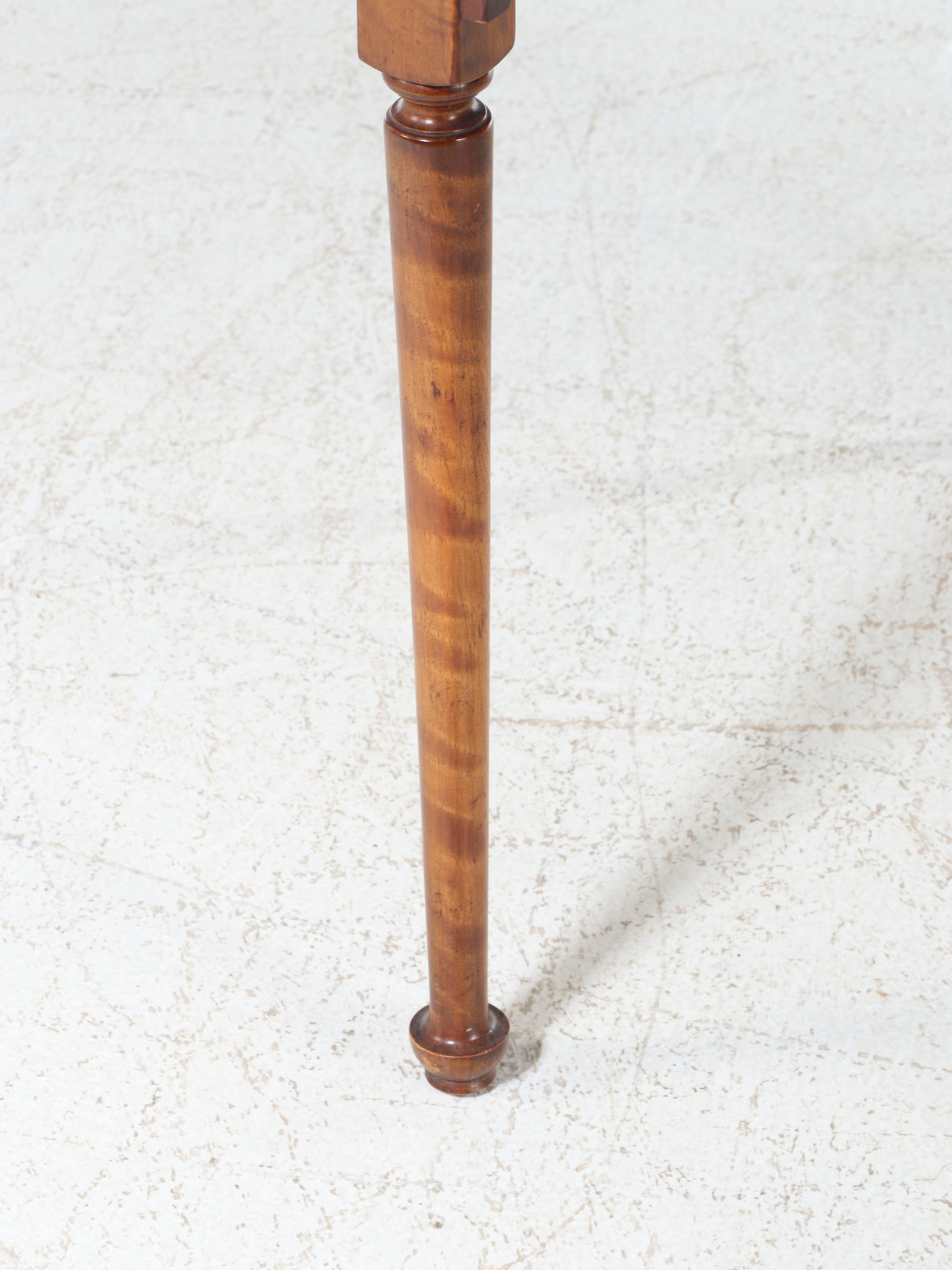 Barnard & Simonds Co. Queen Style Cherrywood and Birch Flip-Top Dining Table