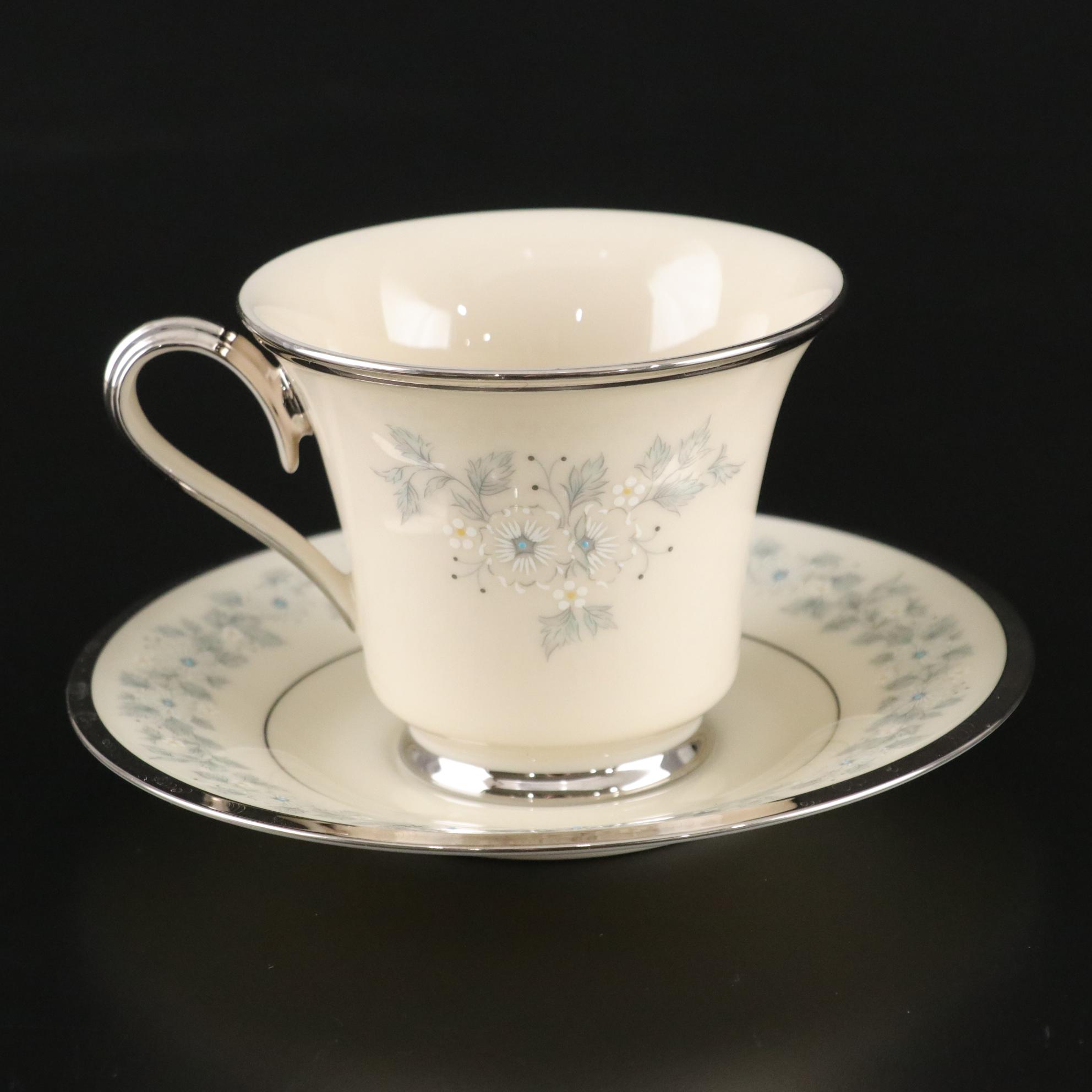 Lenox "Windsong" Bone China Five-Piece Dinner Service Set for Four