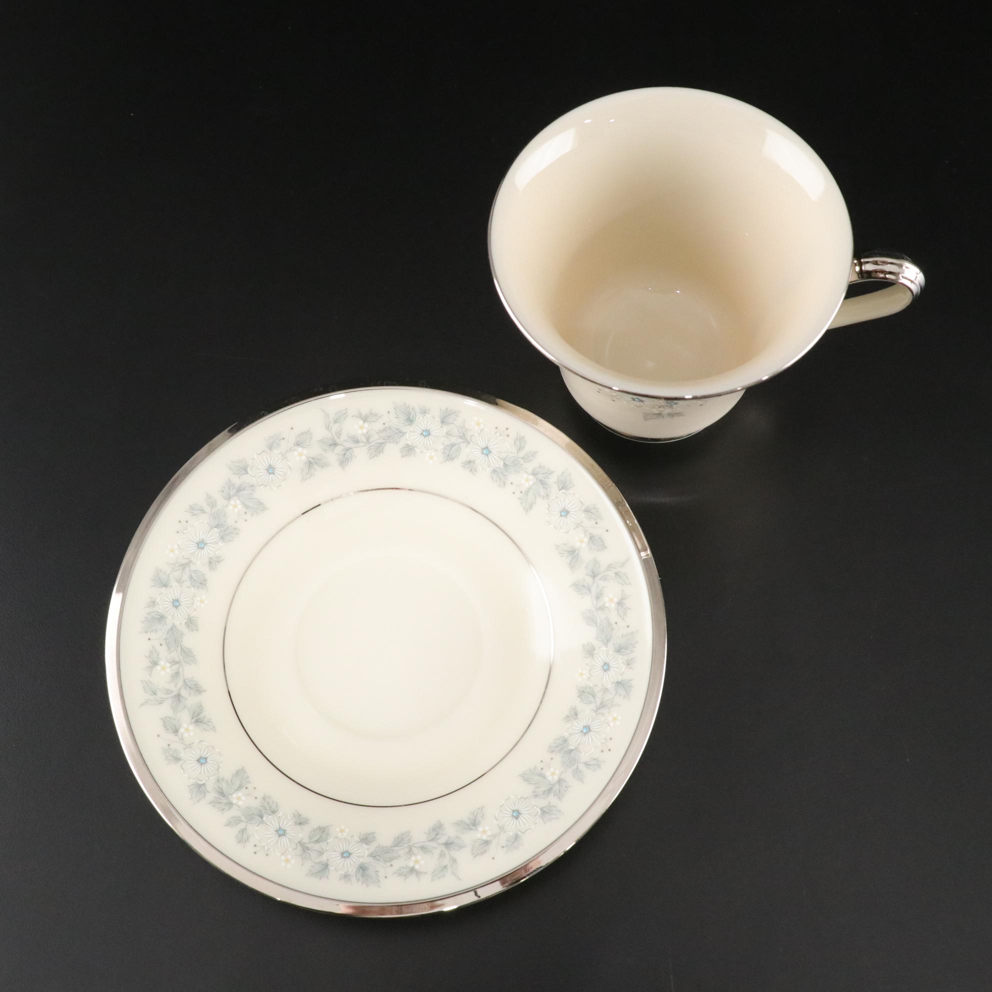 Lenox "Windsong" Bone China Five-Piece Dinner Service Set for Four