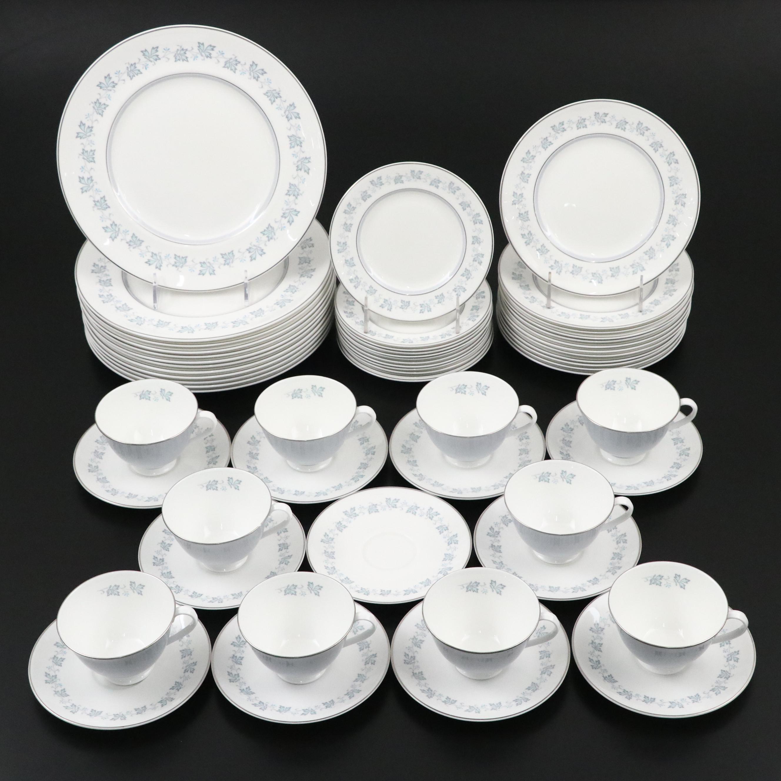 Royal Doulton Bone China "Lyric" Porcelain Dinnerware, 1964-1970