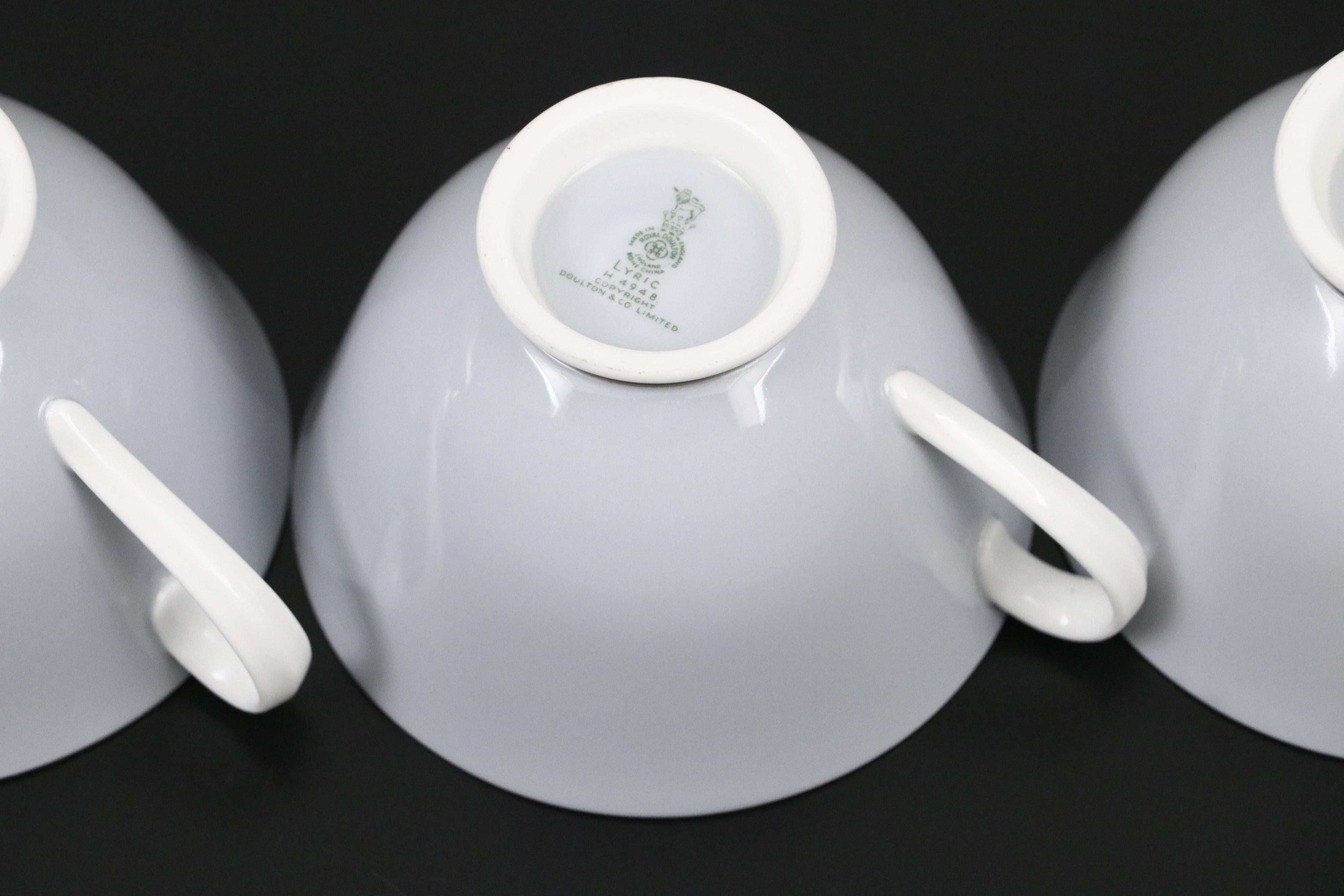 Royal Doulton Bone China "Lyric" Porcelain Dinnerware, 1964-1970