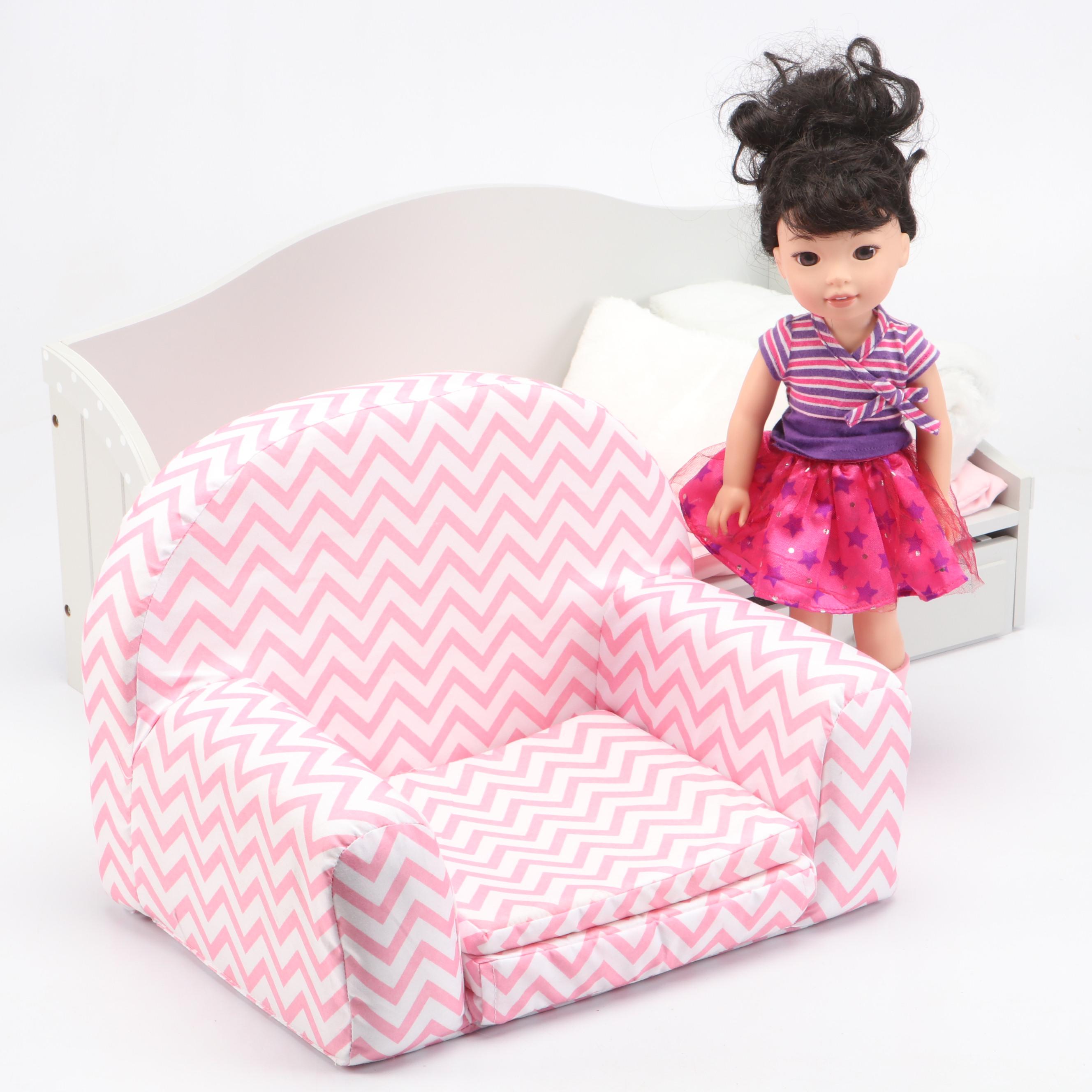 American Girl "Emerson" Wellie Wishers Doll with Doll Furniture