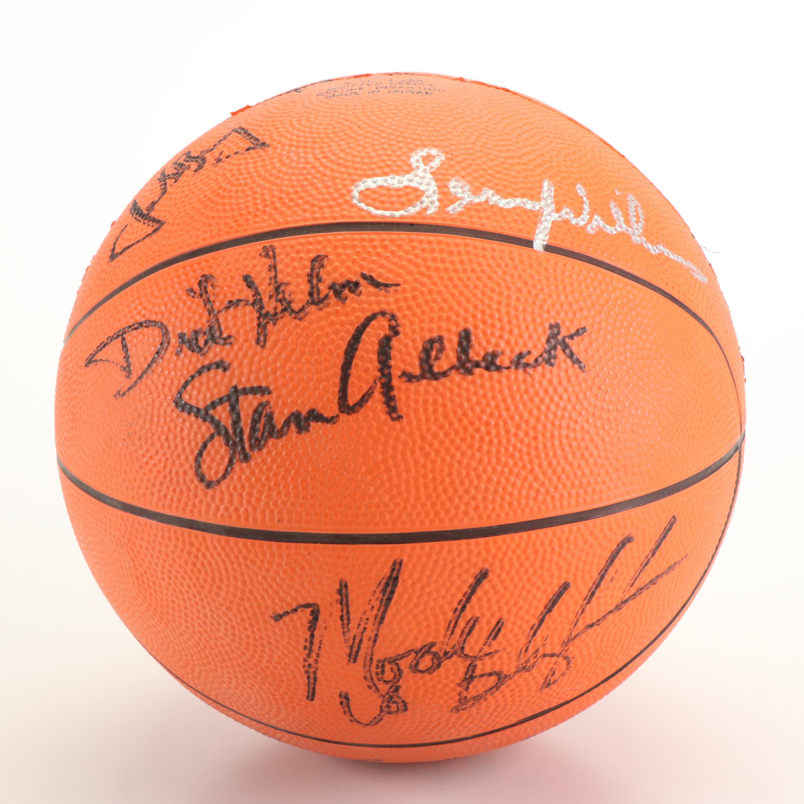 1995 Atlanta Hawks Team Signed Basketball Featuring Mookie Blaylock and More