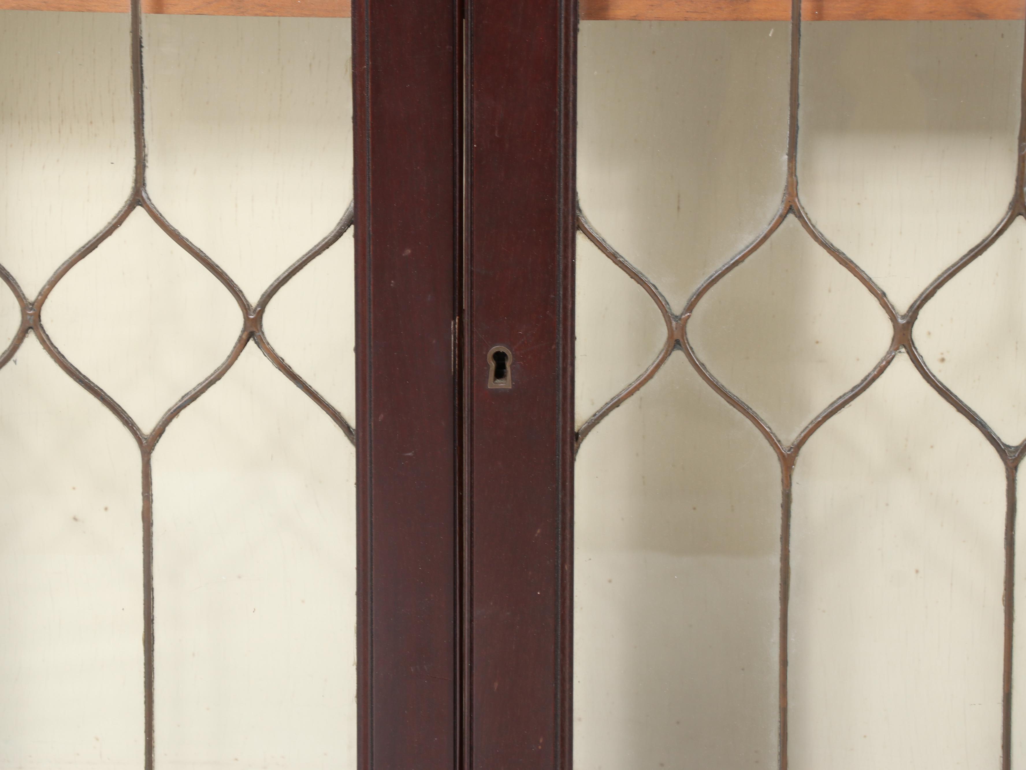 Classical Revival Mahogany and Leaded Glass Bookcase, Early 20th Century