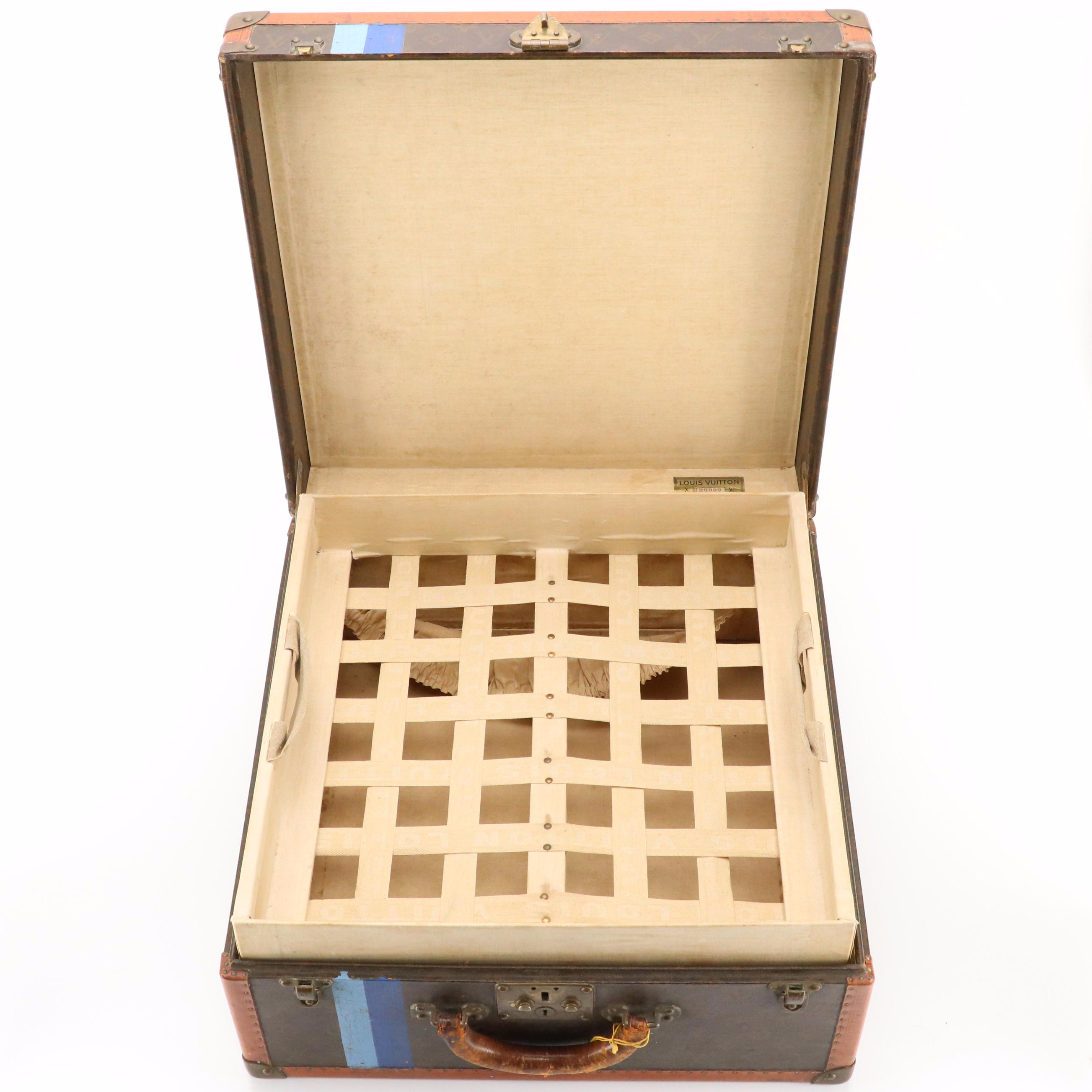 Louis Vuitton Suitcase/Cabin Trunk in Monogram Canvas, 1940s